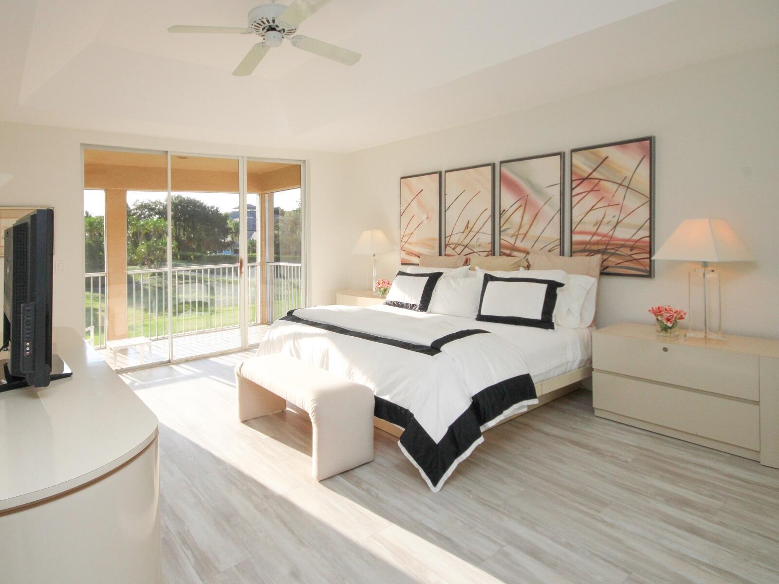 11877 Pebblewood #202, Wellington FL 33414