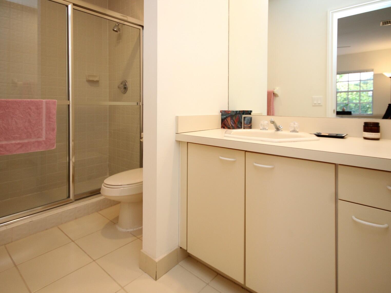 11877 Pebblewood #202, Wellington FL 33414