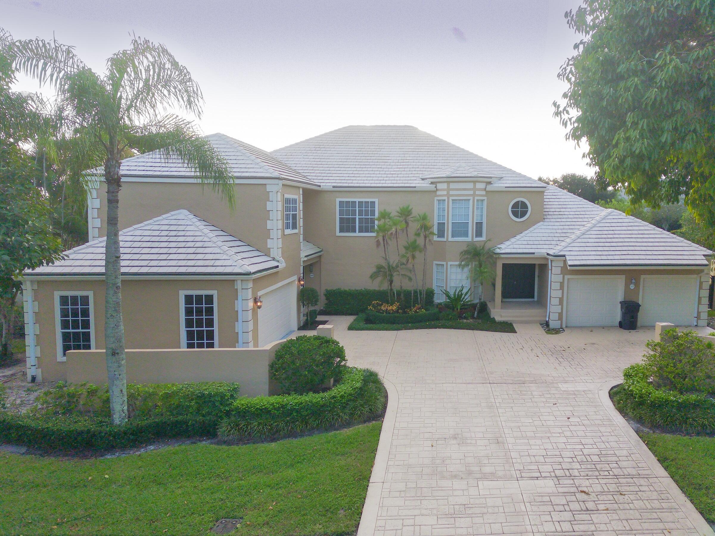 11877 Pebblewood #202, Wellington FL 33414