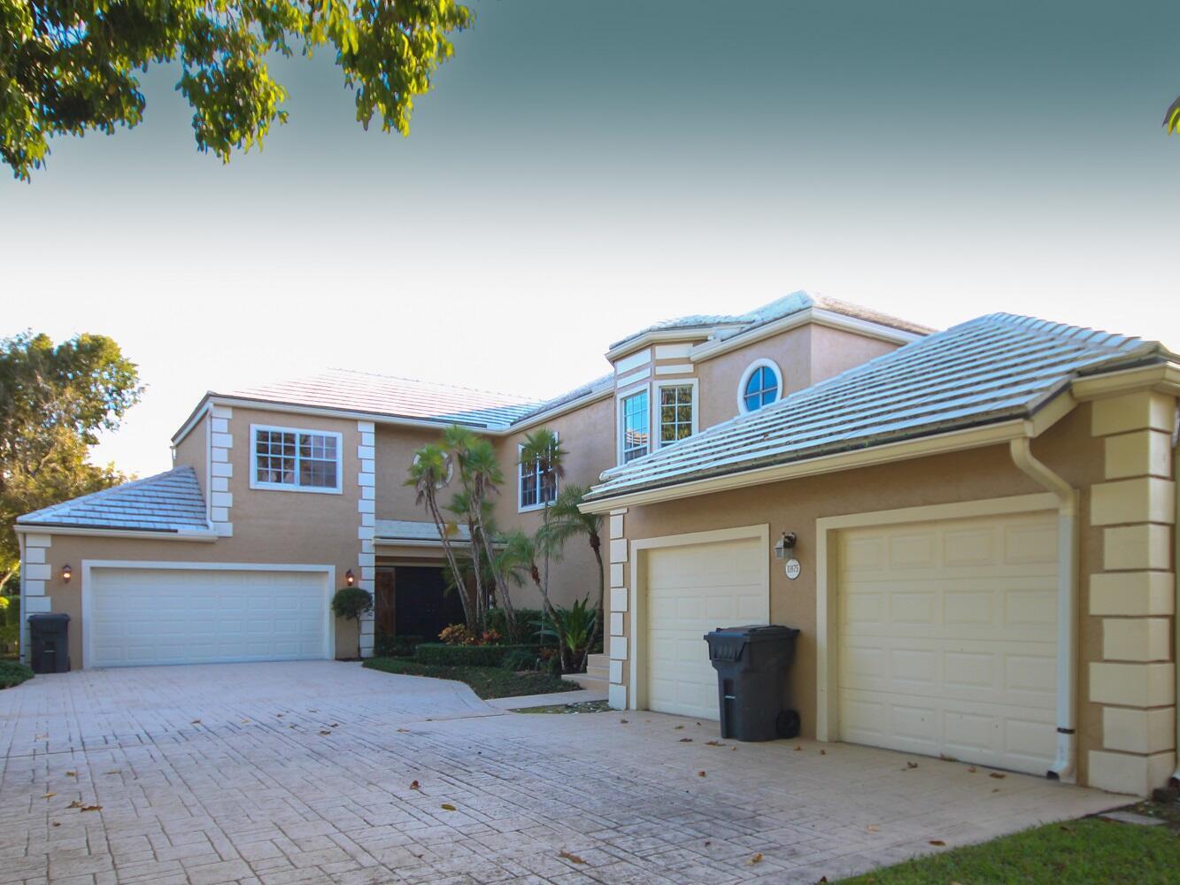 11877 Pebblewood #202, Wellington FL 33414