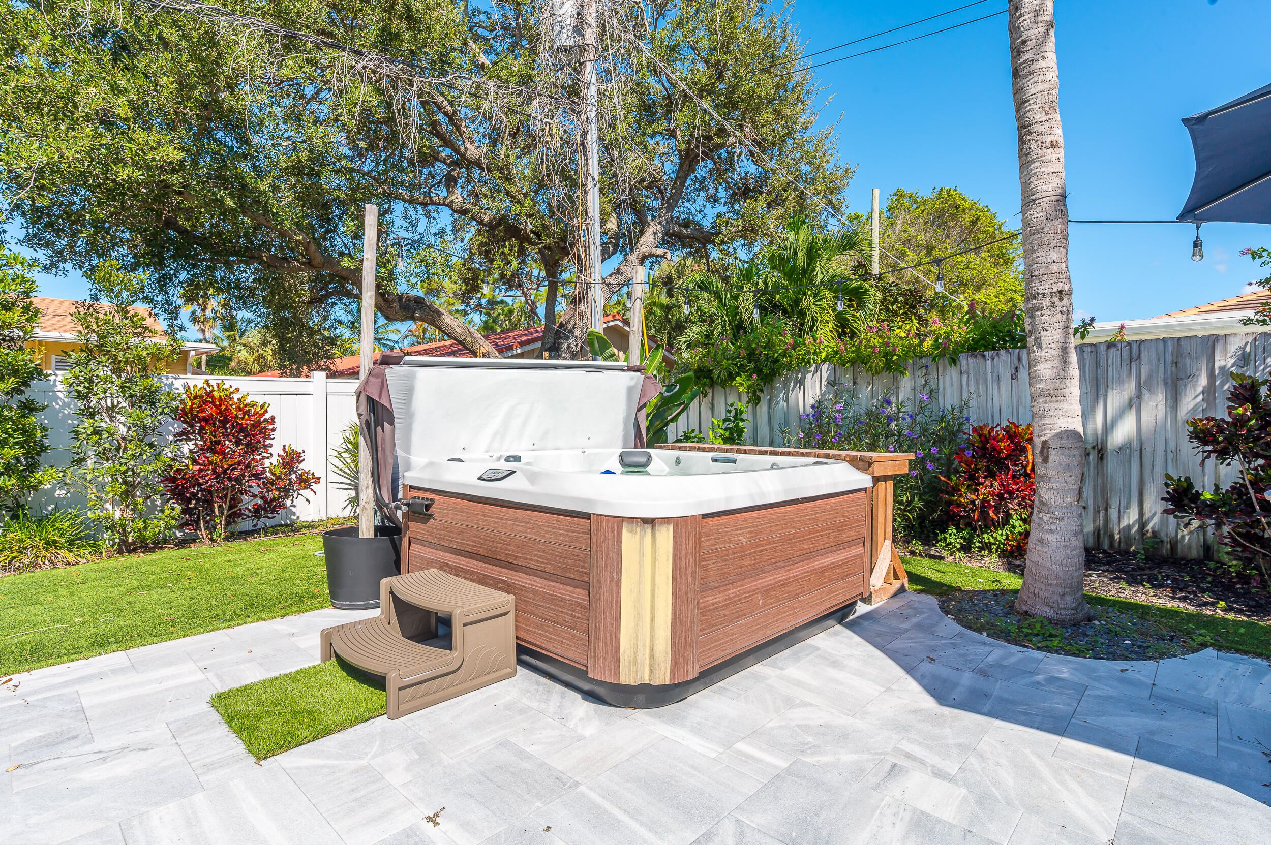 129 Milton, Lantana FL 33462