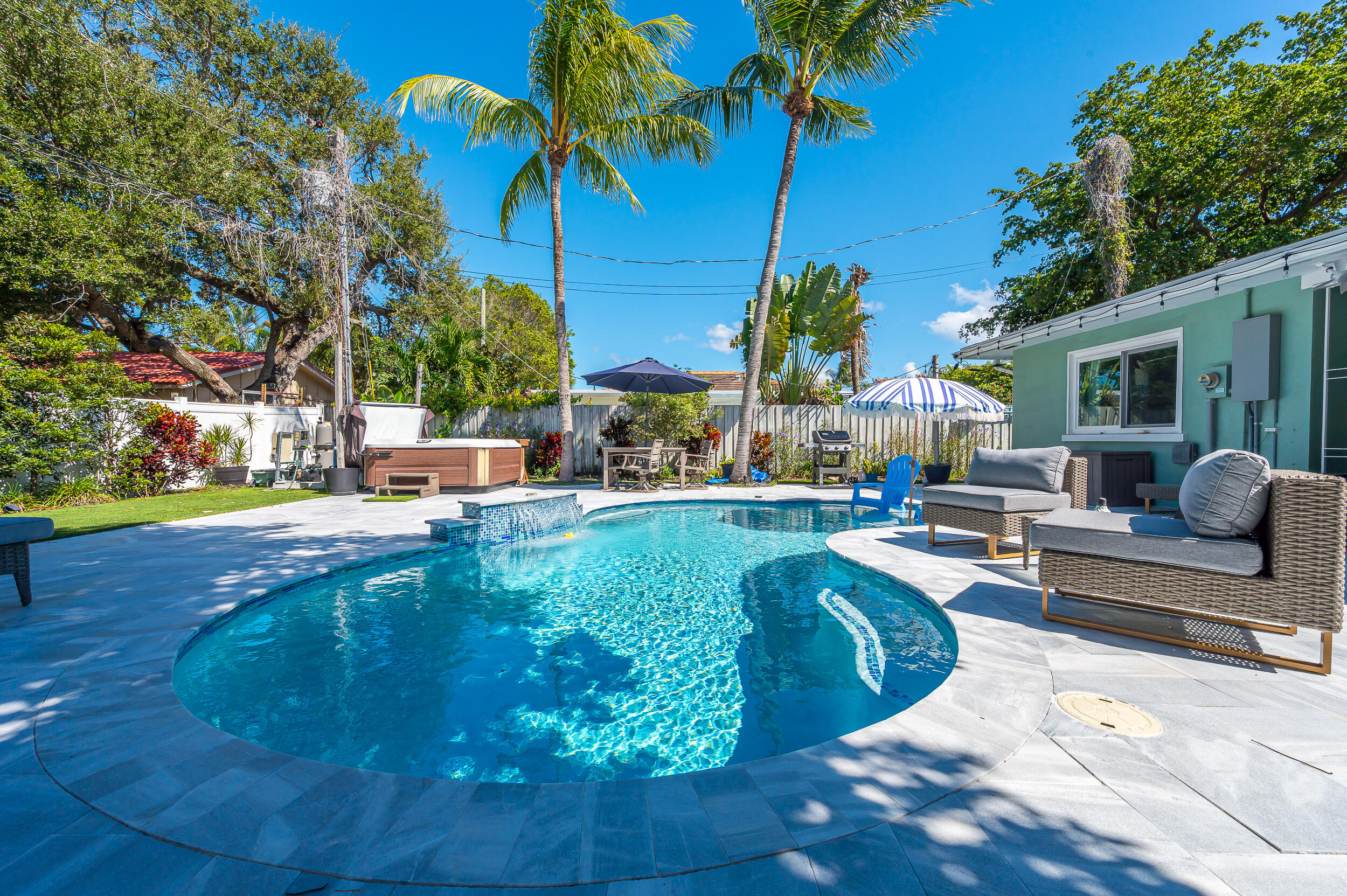 129 Milton, Lantana FL 33462