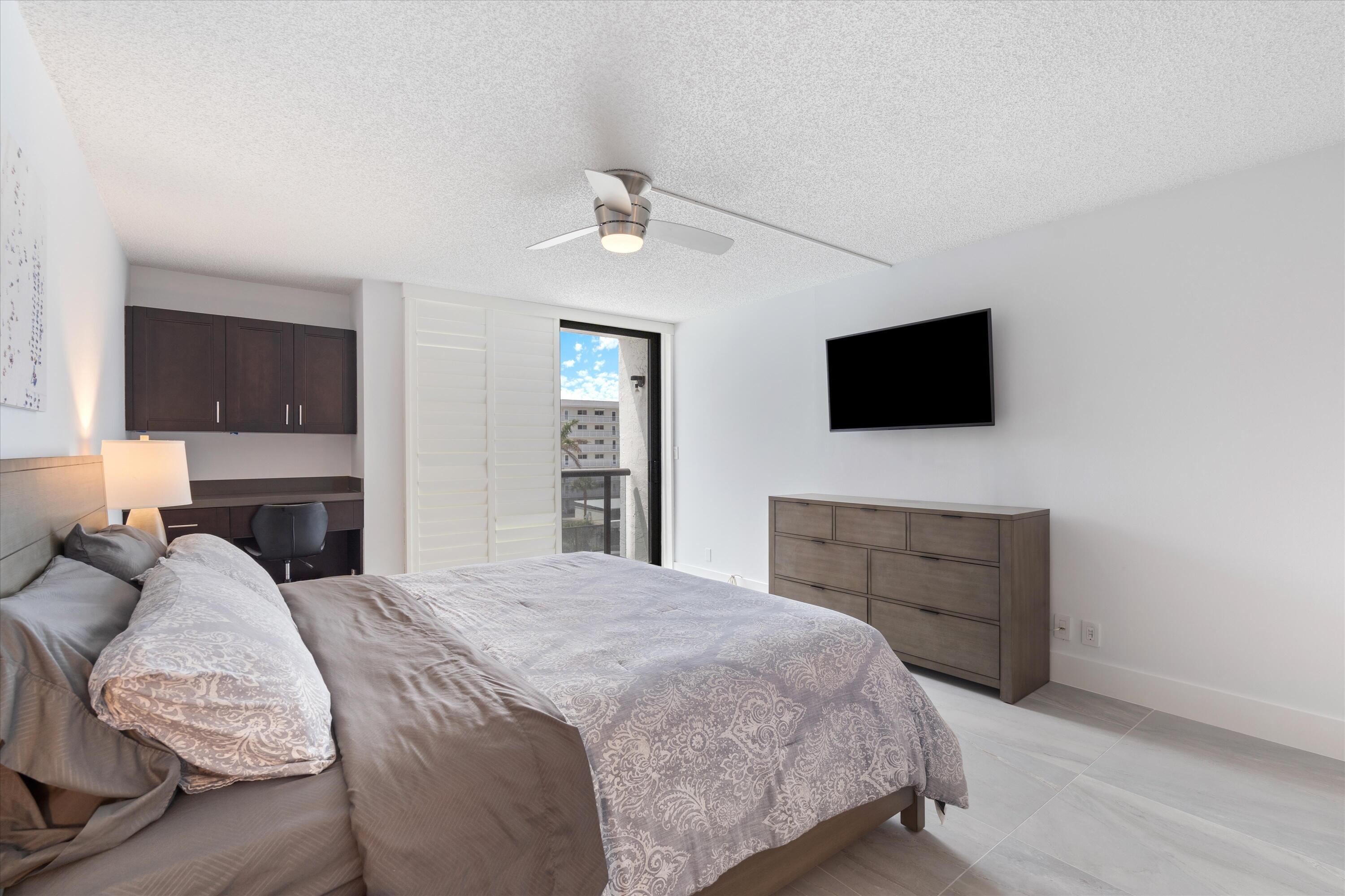 3115 S Ocean #302, Highland Beach FL 33487
