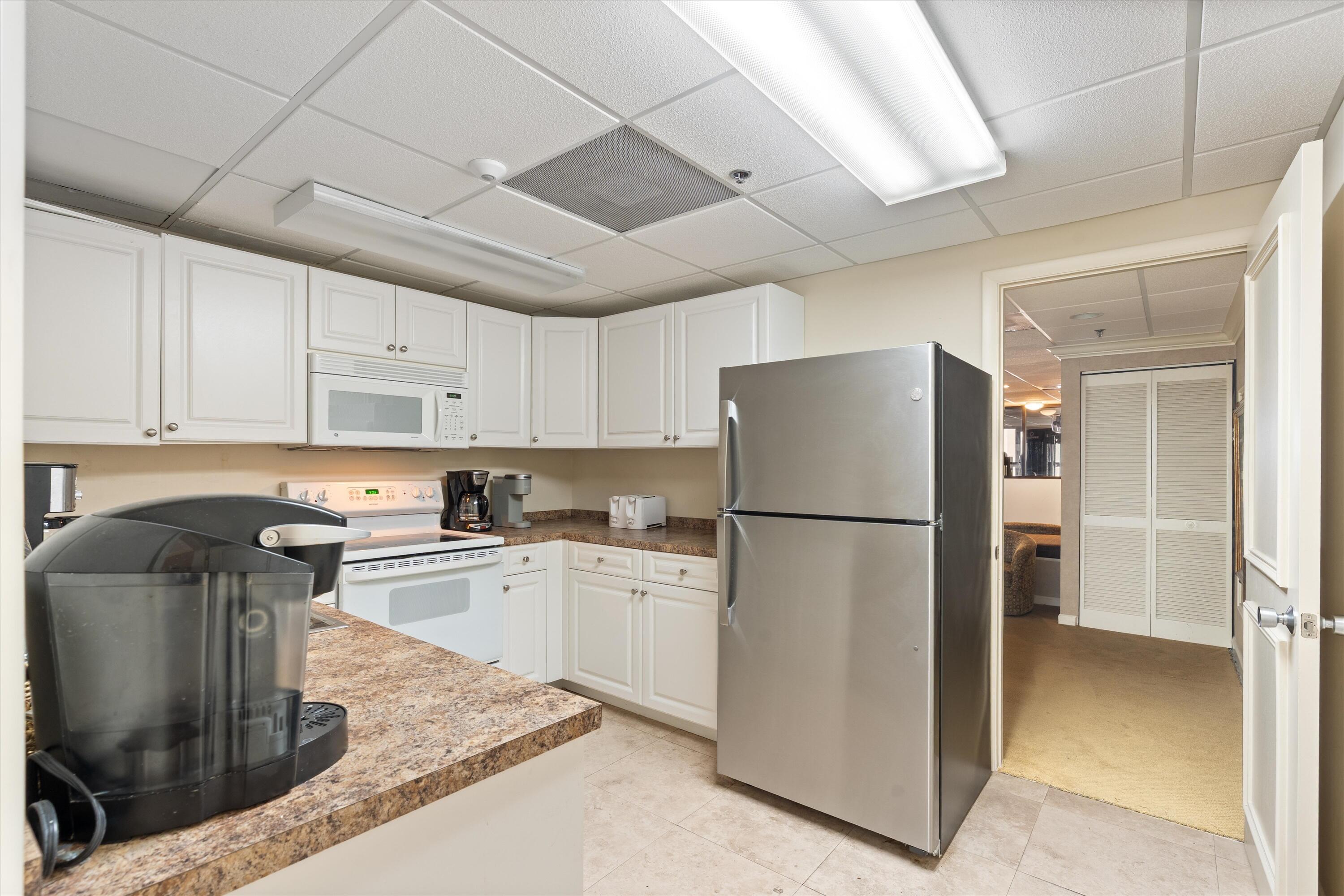 3115 S Ocean #302, Highland Beach FL 33487