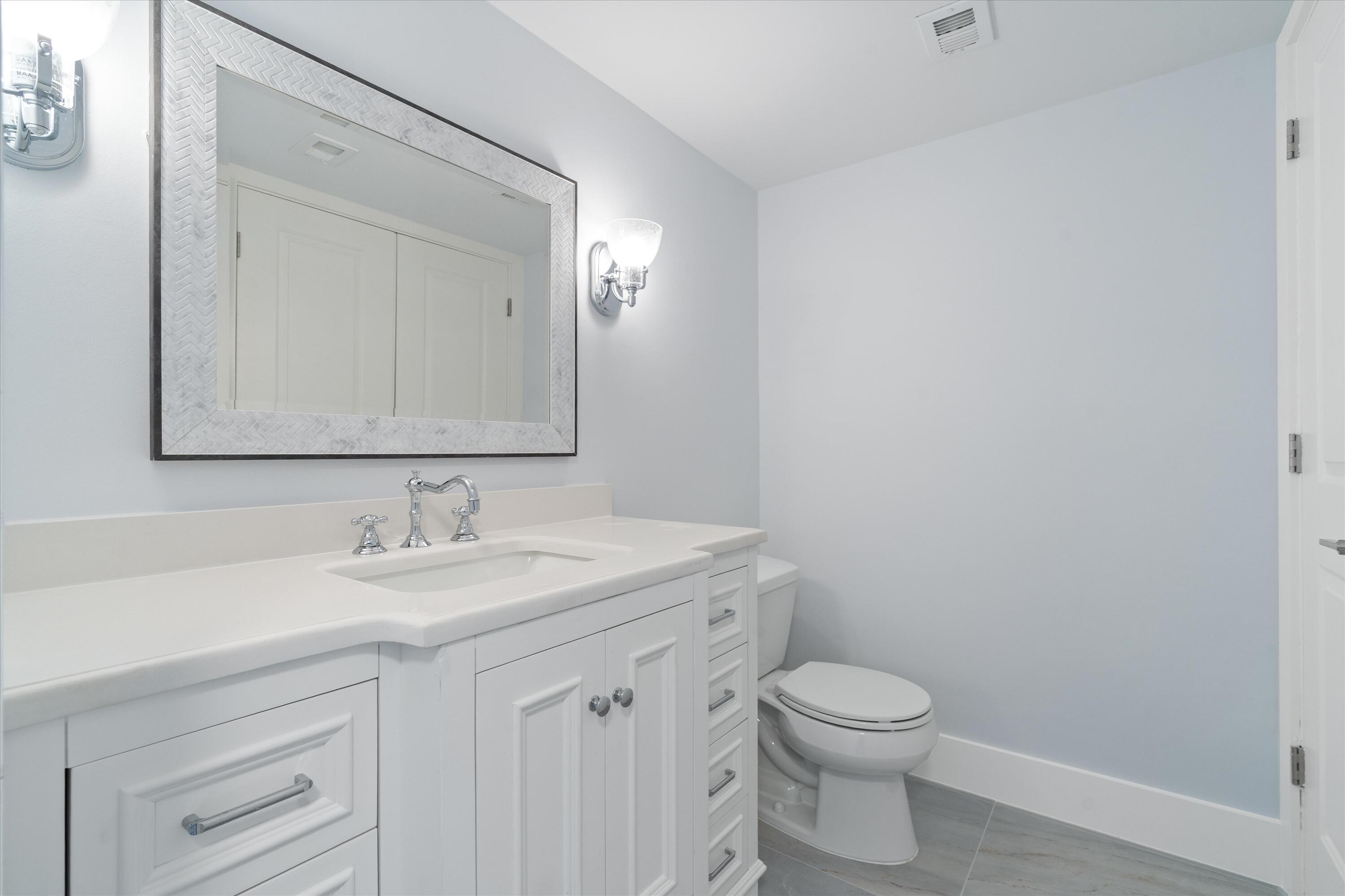 3115 S Ocean #302, Highland Beach FL 33487