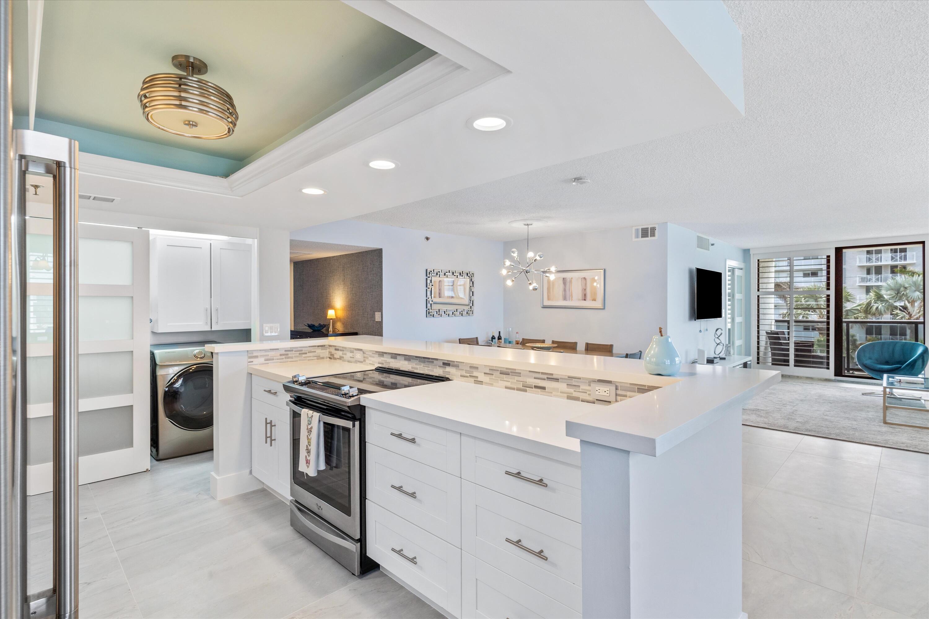3115 S Ocean #302, Highland Beach FL 33487