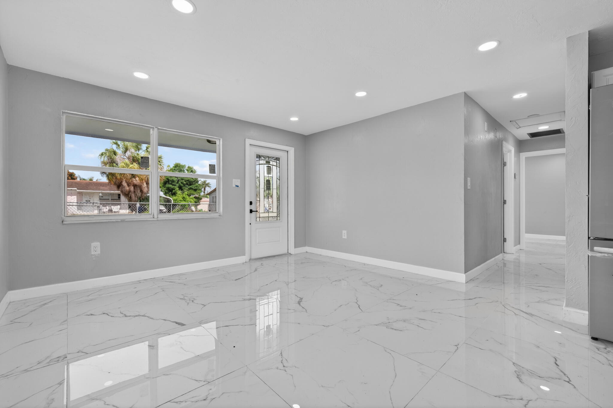 245 SW 11th, South Bay FL 33493