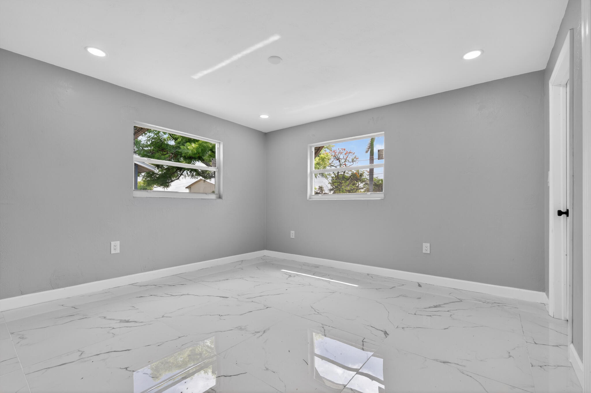 245 SW 11th, South Bay FL 33493