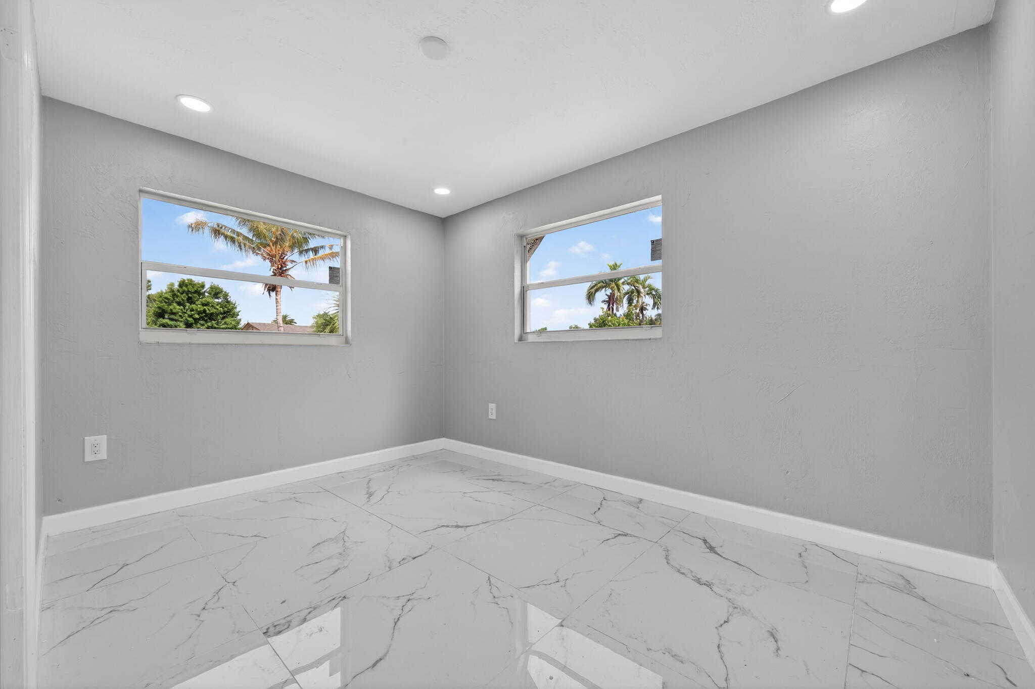 245 SW 11th, South Bay FL 33493
