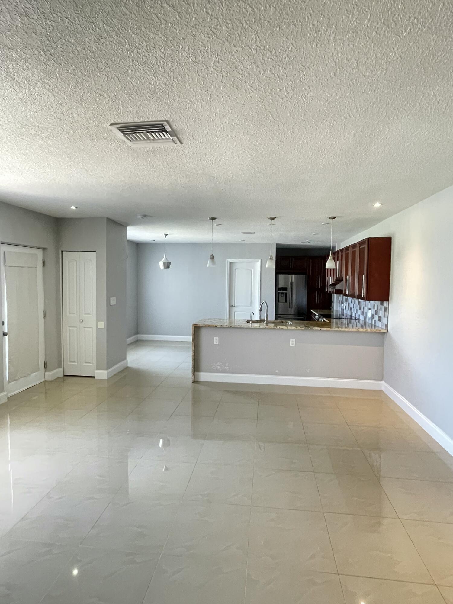 255 Foresteria, Lake Park FL 33403