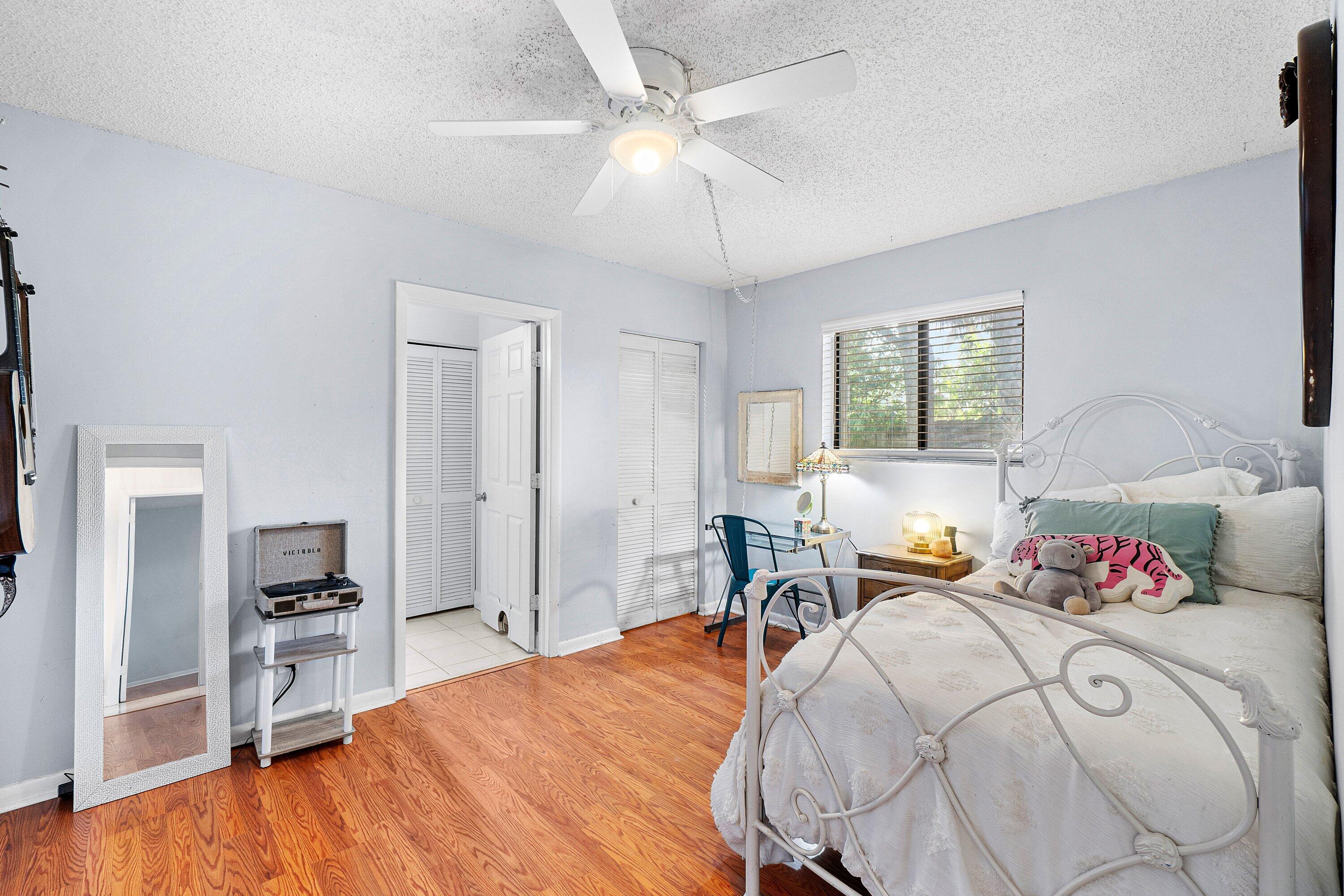 17734 Pine Needle, Boca Raton FL 33487