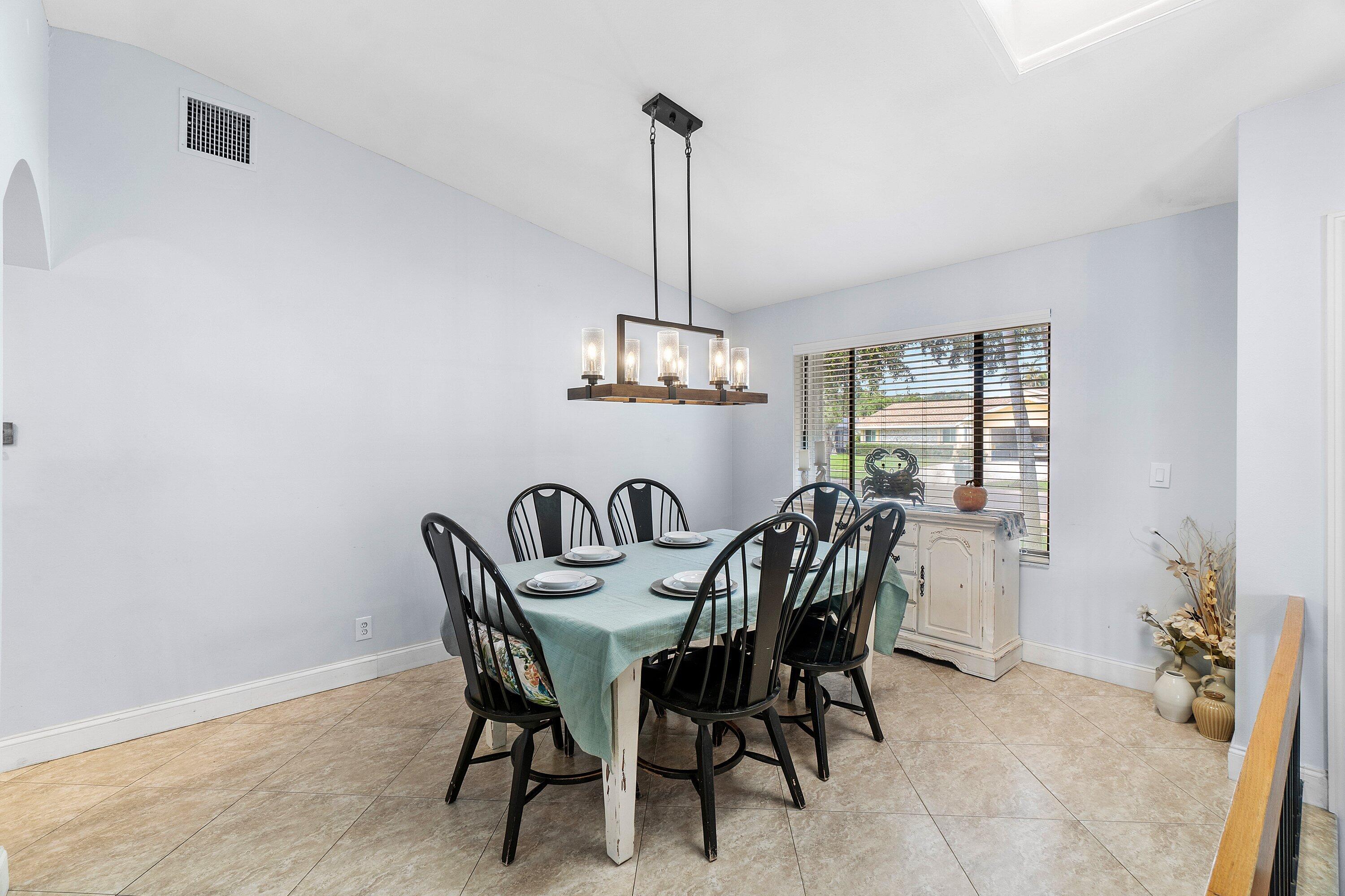17734 Pine Needle, Boca Raton FL 33487