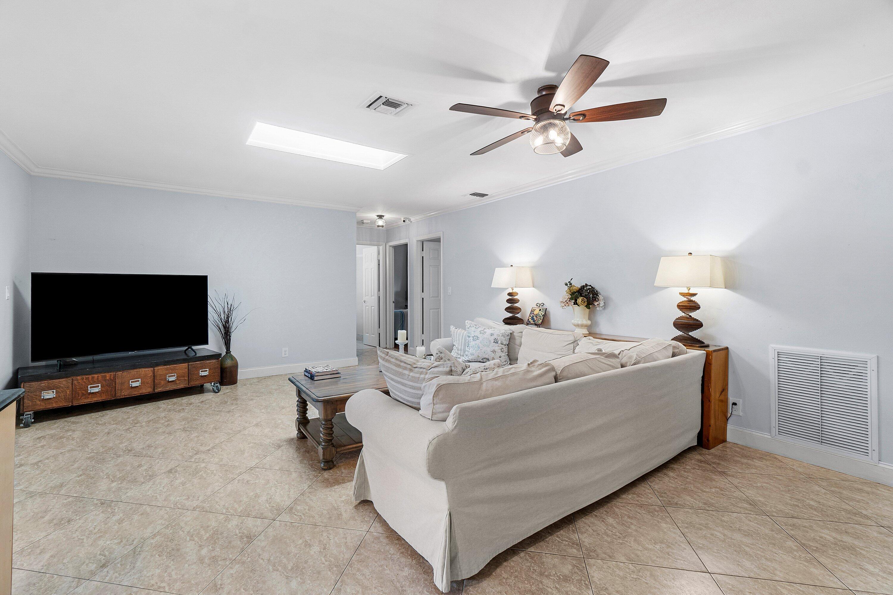 17734 Pine Needle, Boca Raton FL 33487
