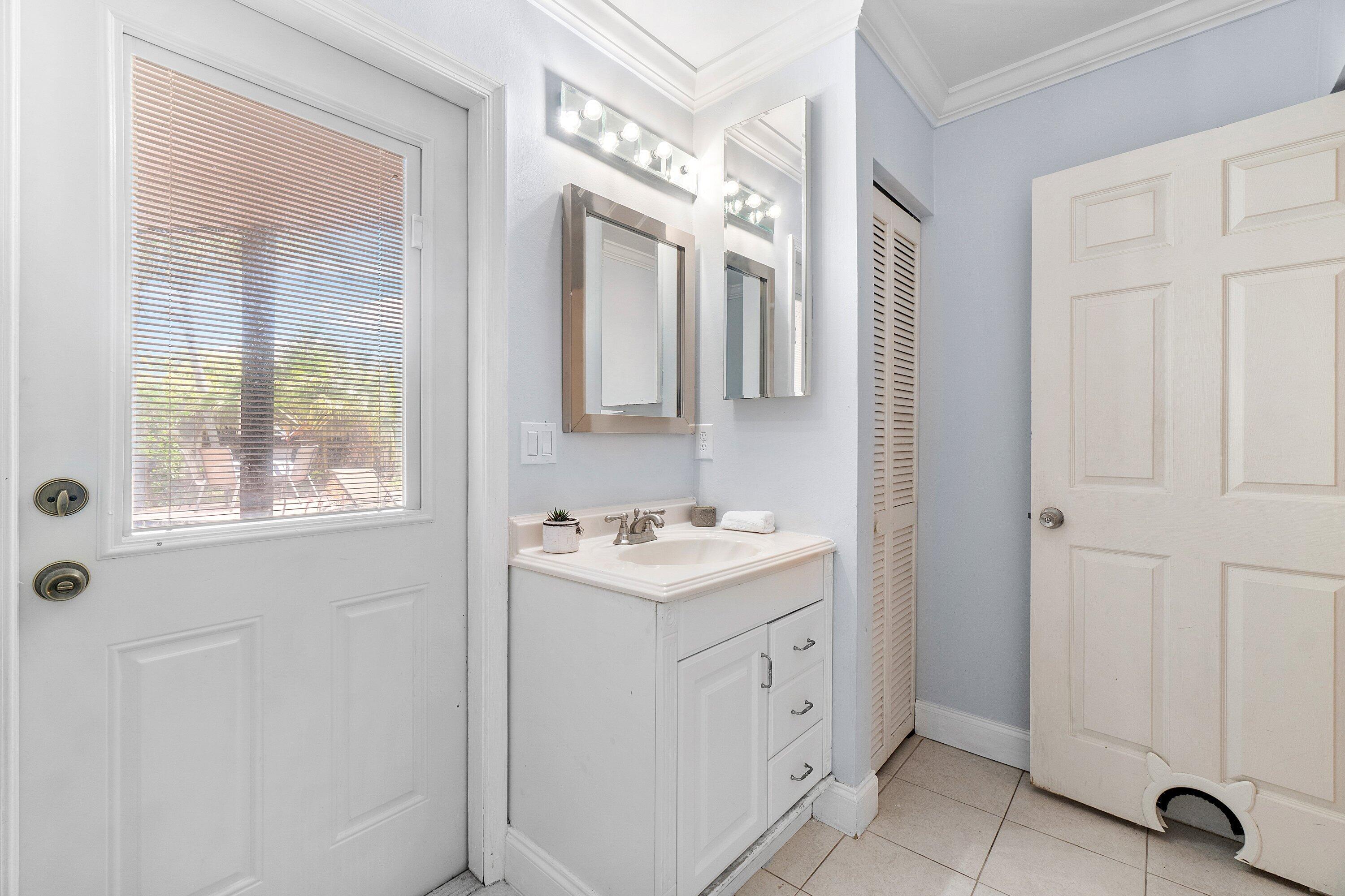 17734 Pine Needle, Boca Raton FL 33487