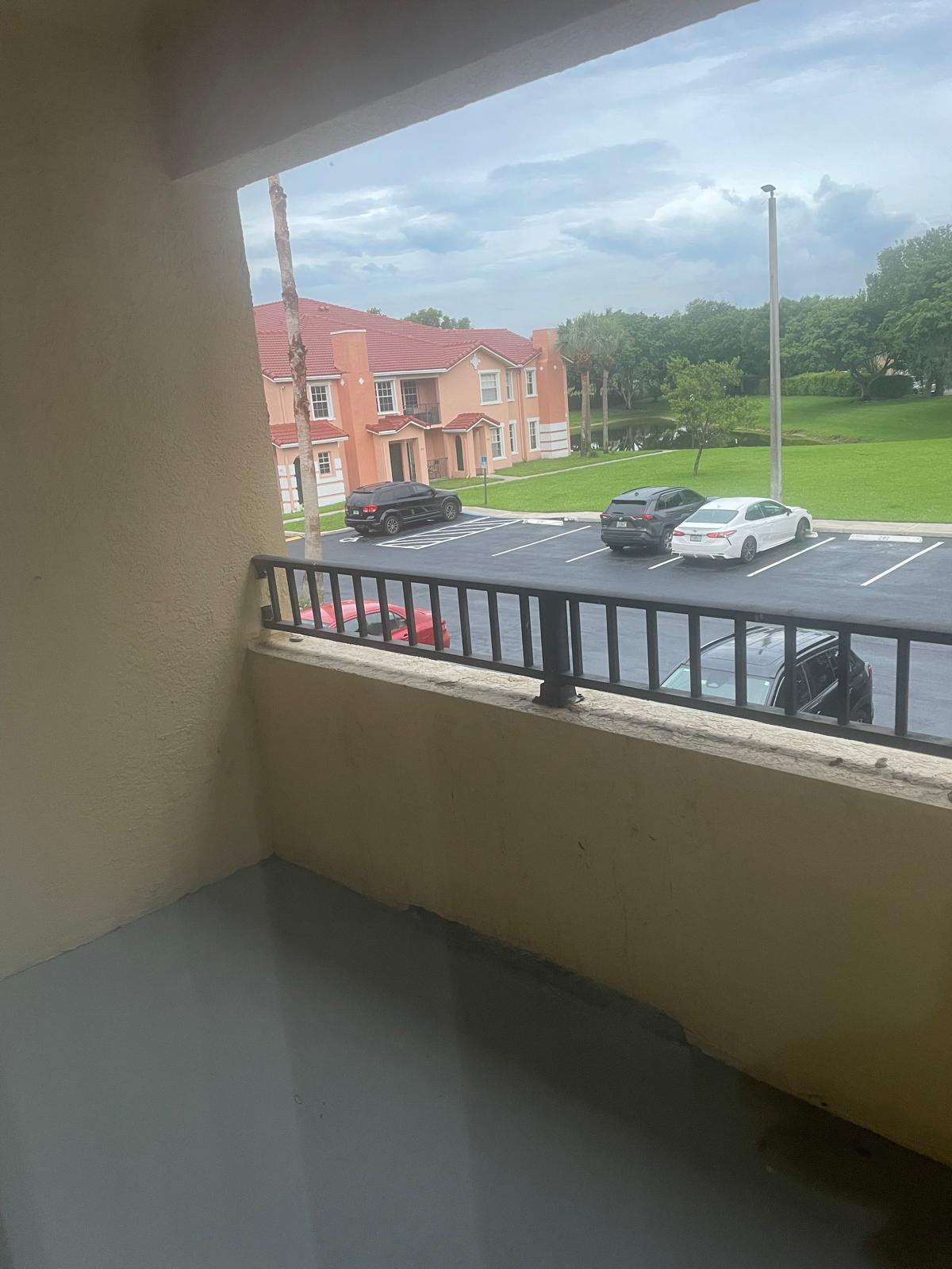 2202 Belmont #2202, North Lauderdale FL 33068