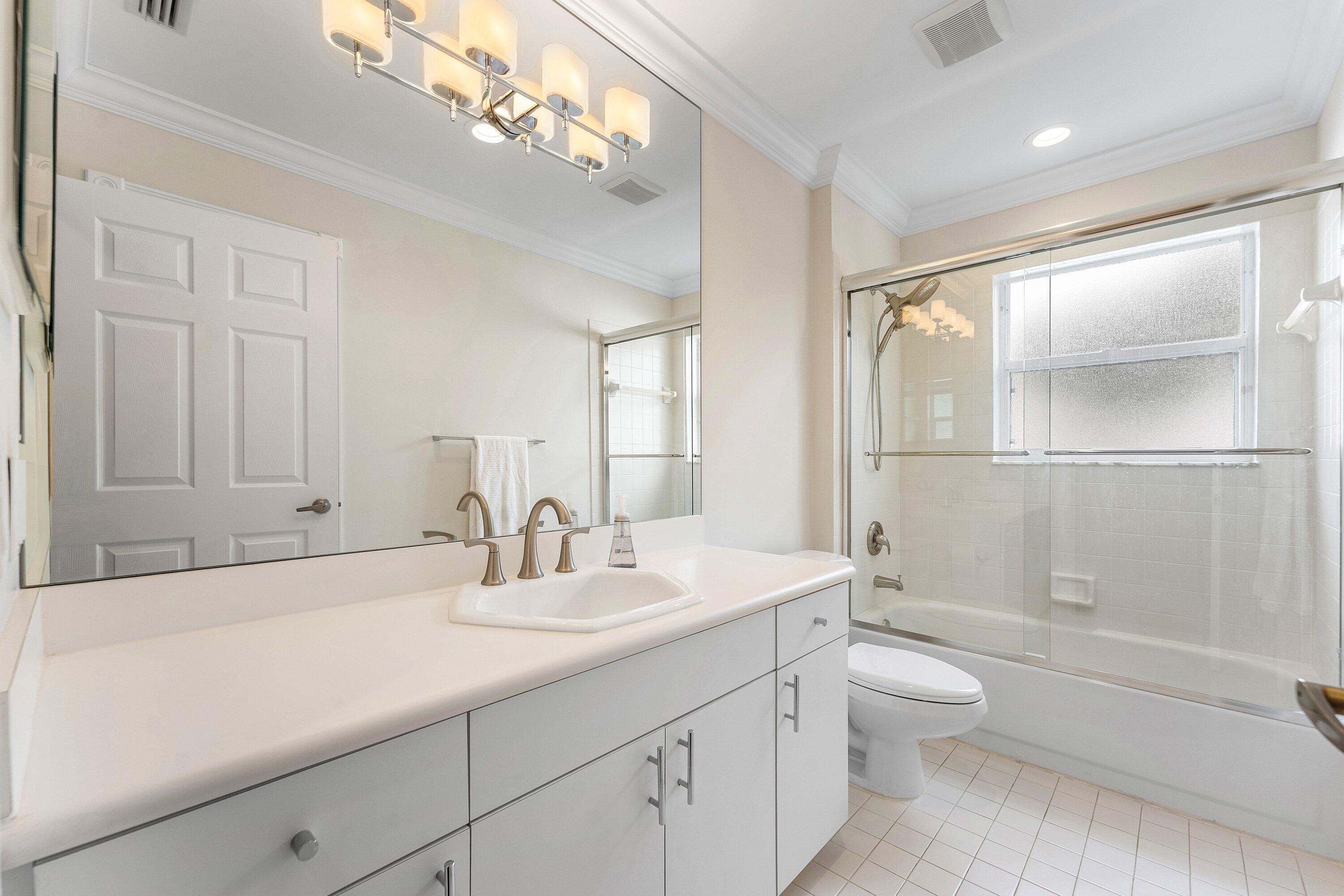 3327 NW 53rd, Boca Raton FL 33496