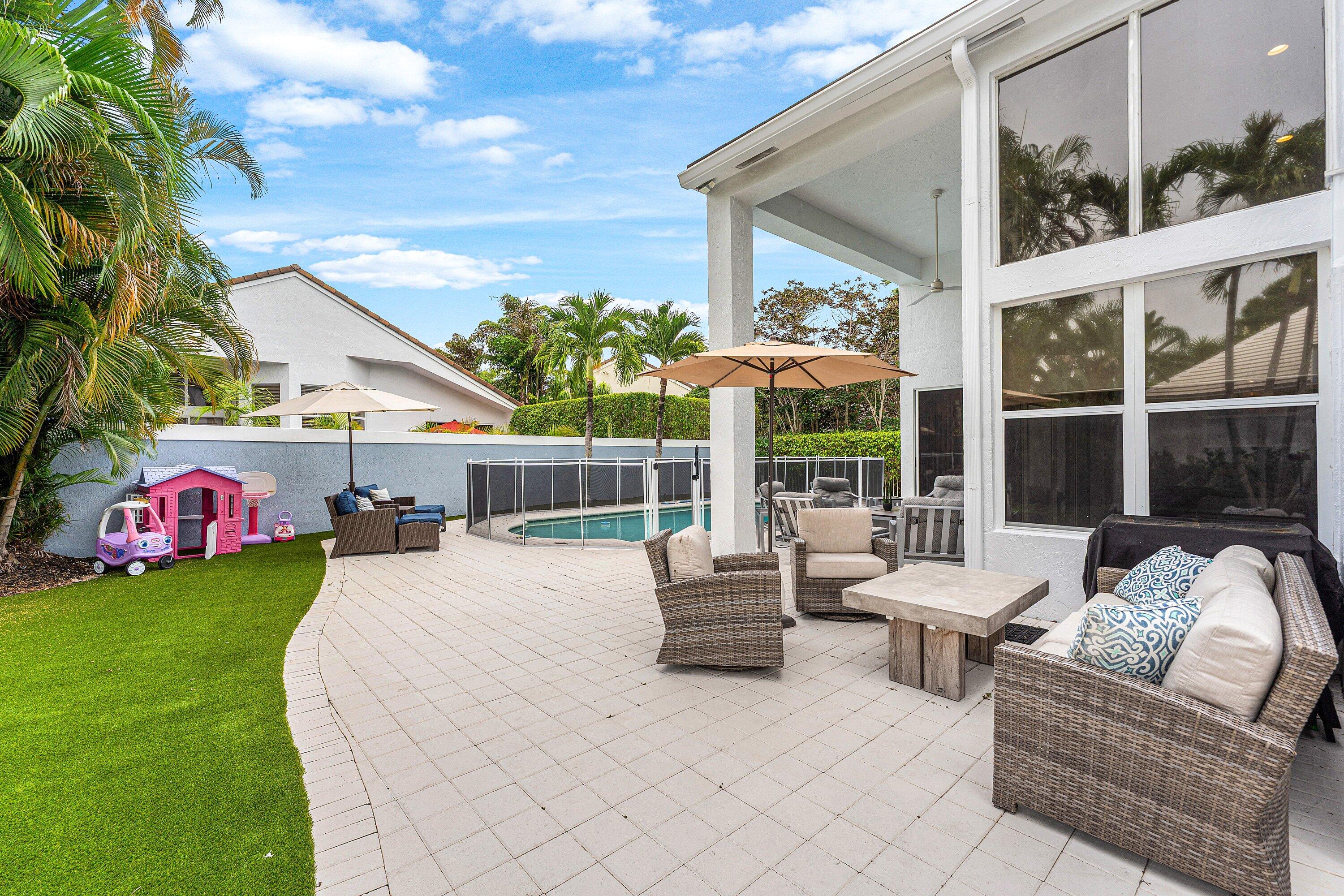 3327 NW 53rd, Boca Raton FL 33496