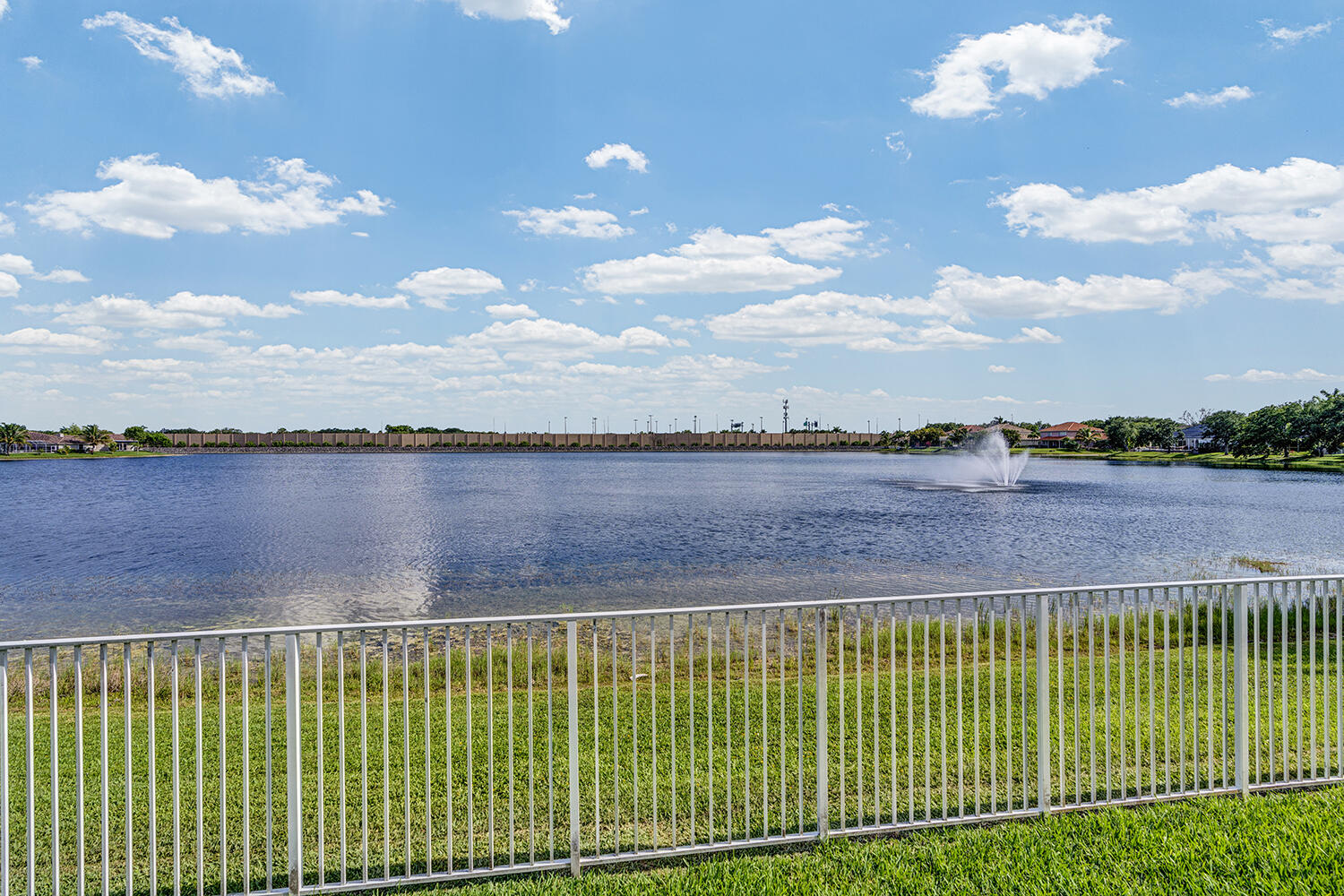 10290 NW 60th, Parkland FL 33076