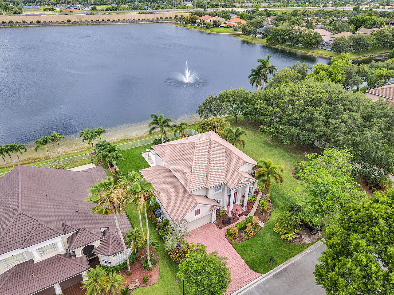 10290 NW 60th, Parkland FL 33076