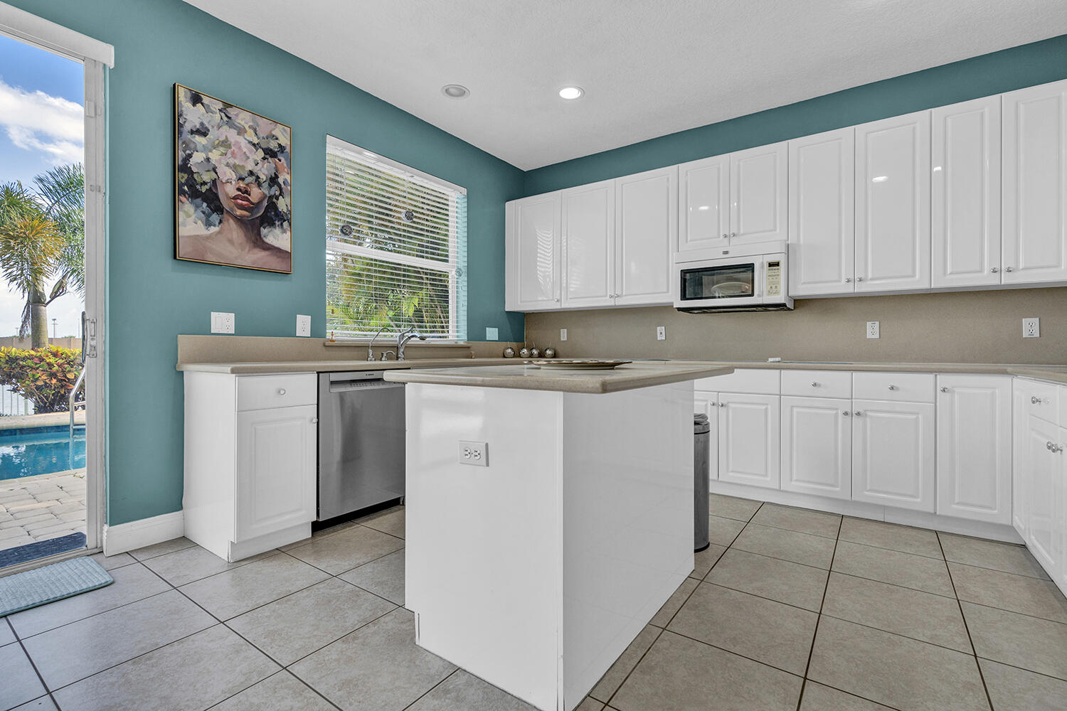 10290 NW 60th, Parkland FL 33076