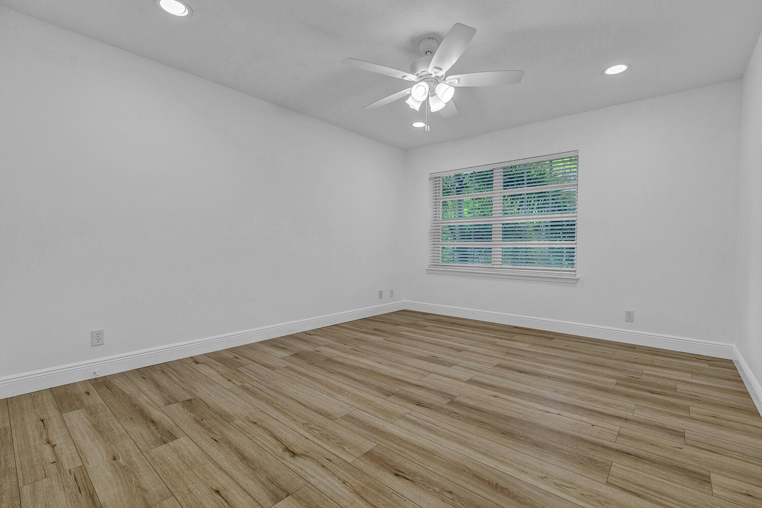 10290 NW 60th, Parkland FL 33076