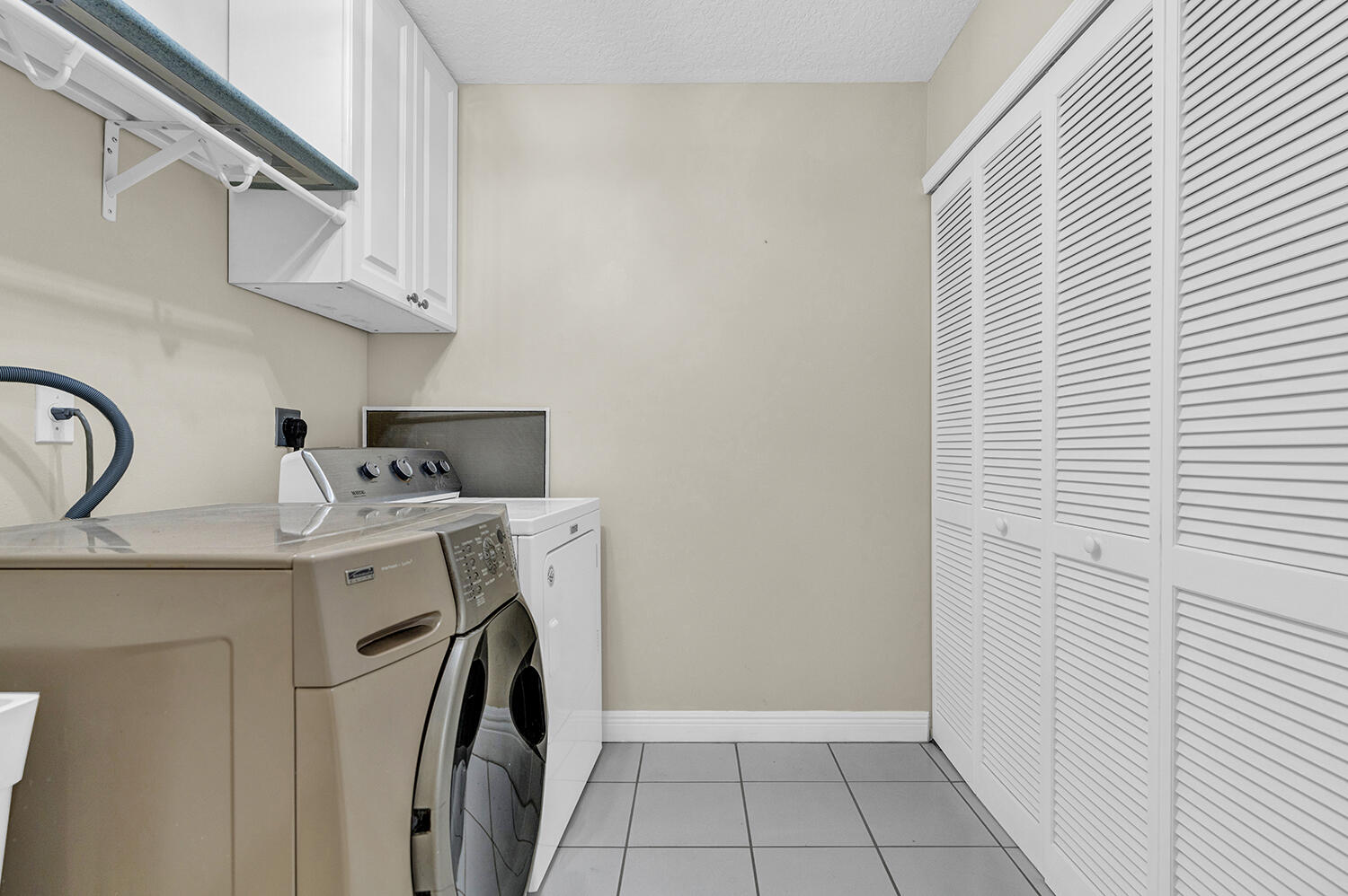 10290 NW 60th, Parkland FL 33076
