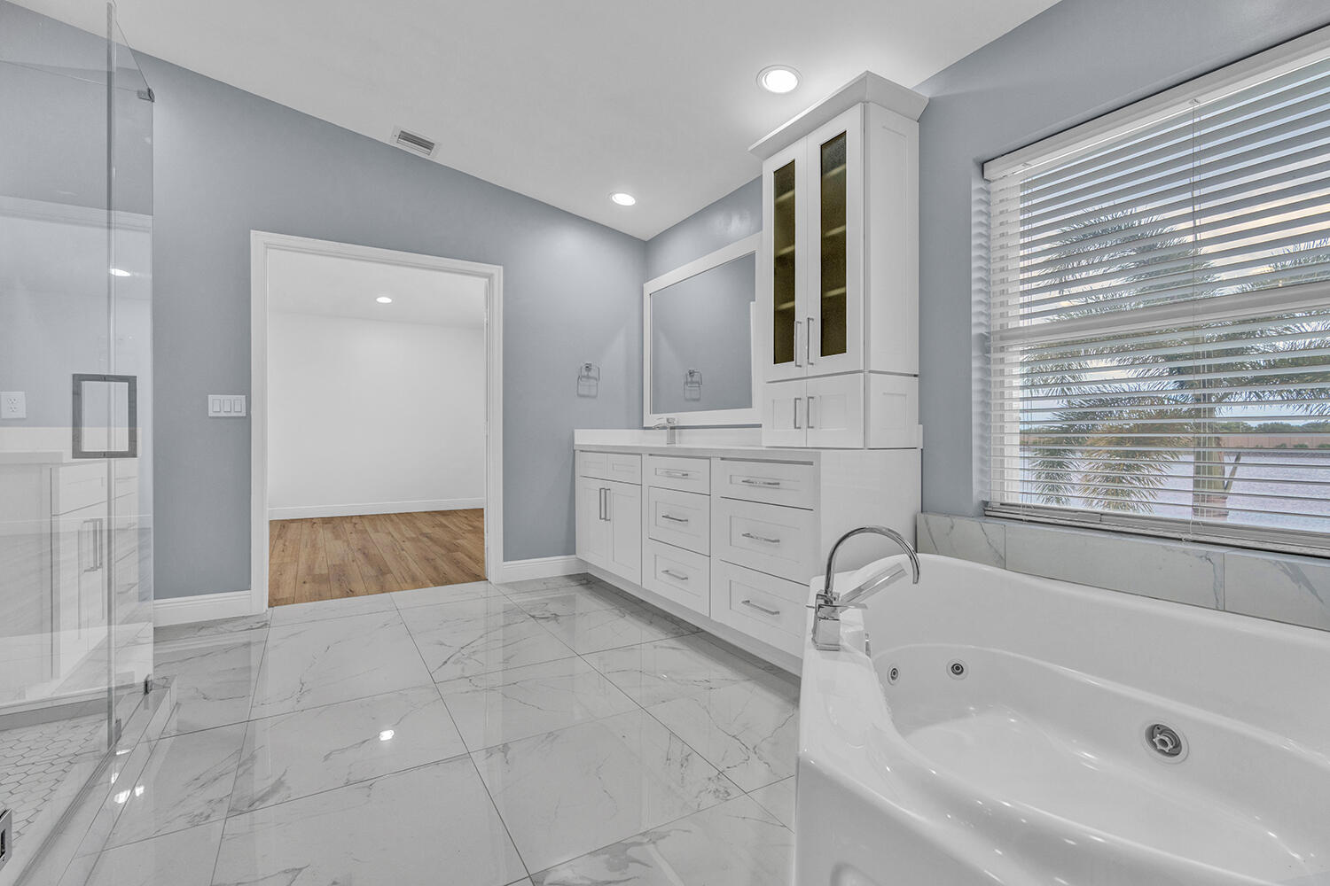 10290 NW 60th, Parkland FL 33076