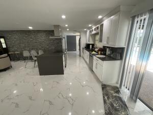 3205 NW 87th, Coral Springs FL 33071