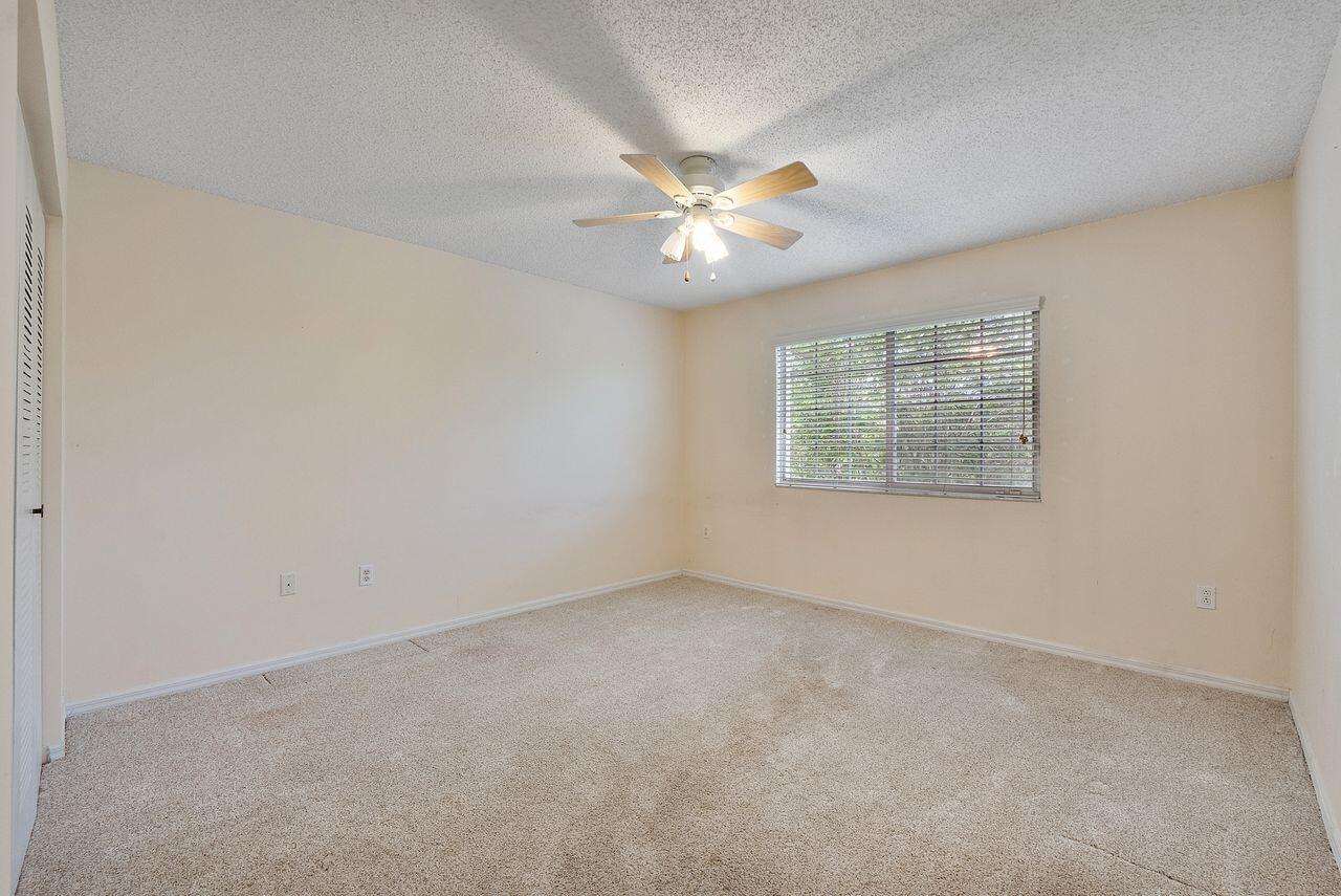 5011 Wiles #303, Coconut Creek FL 33073