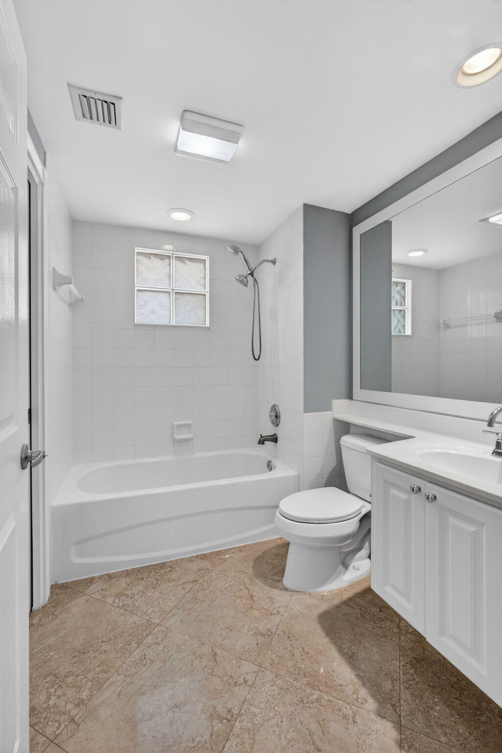 219 Soriano, Jupiter FL 33458