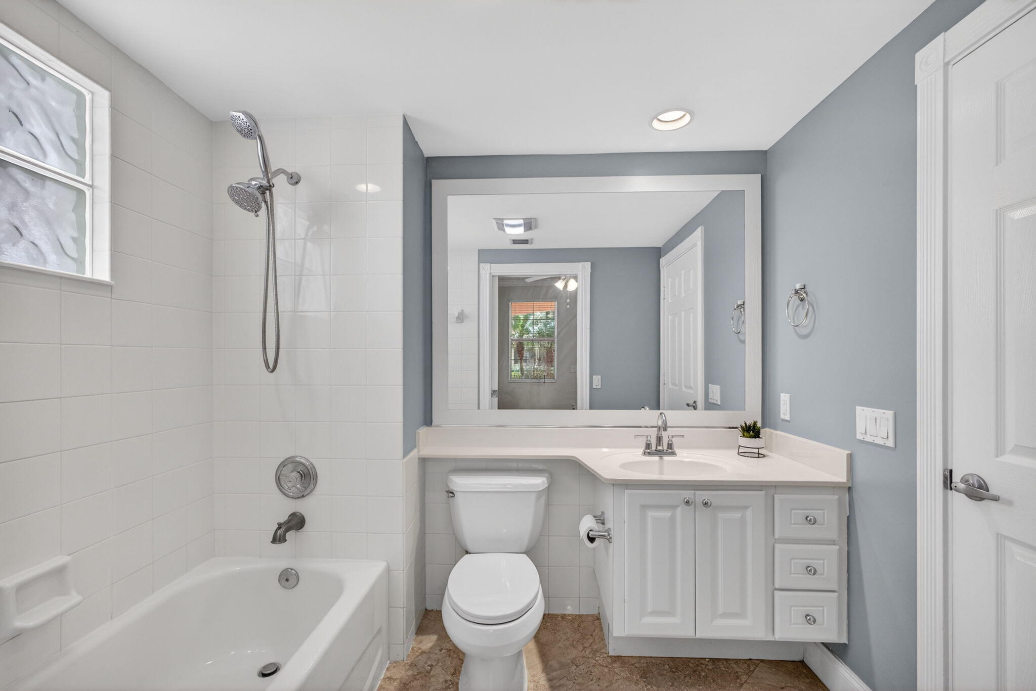 219 Soriano, Jupiter FL 33458