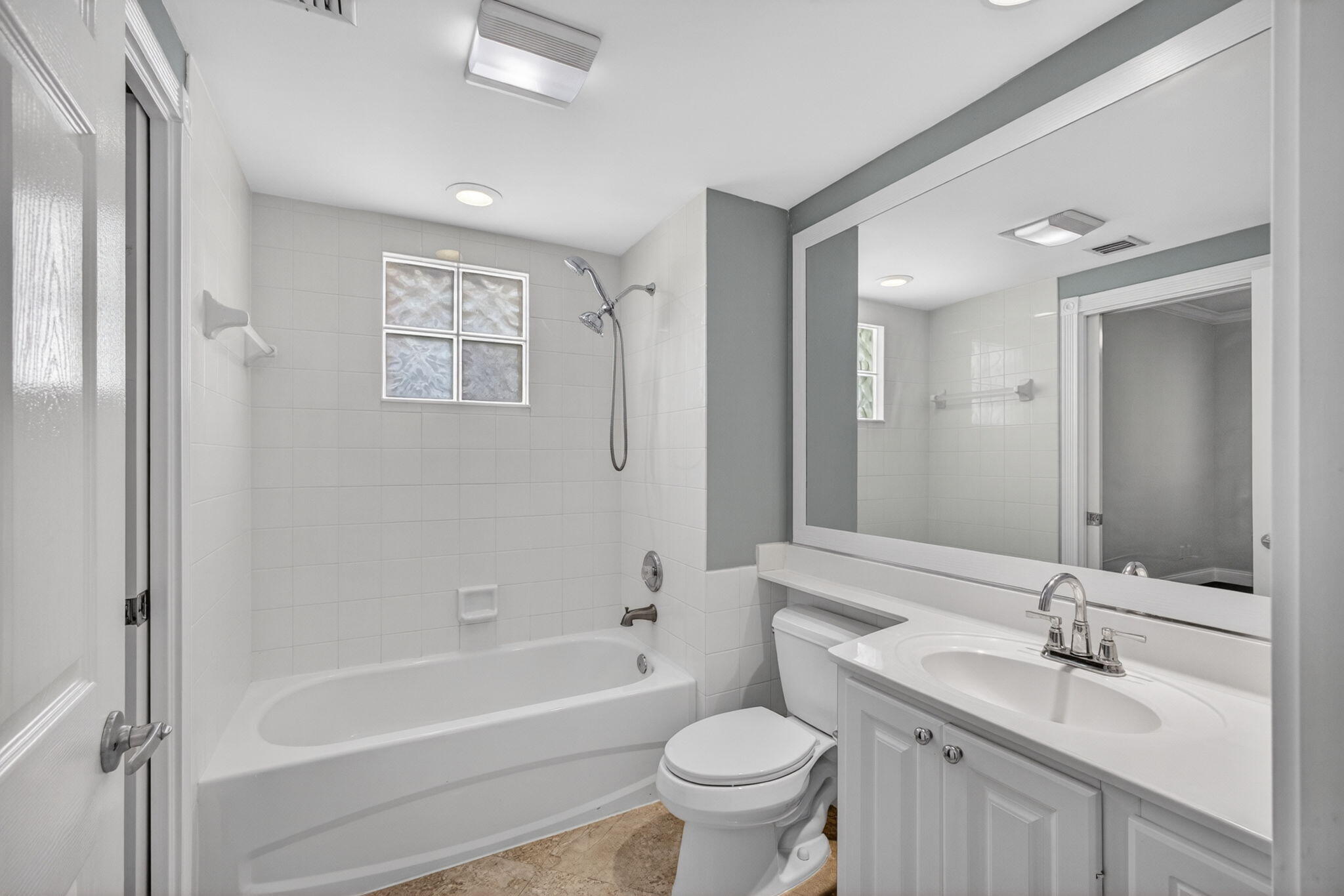 219 Soriano, Jupiter FL 33458