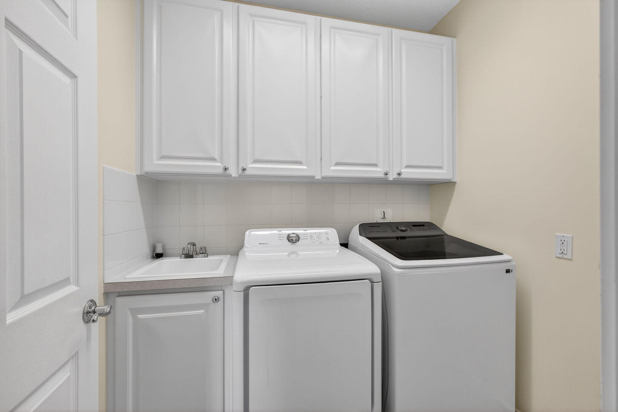 219 Soriano, Jupiter FL 33458