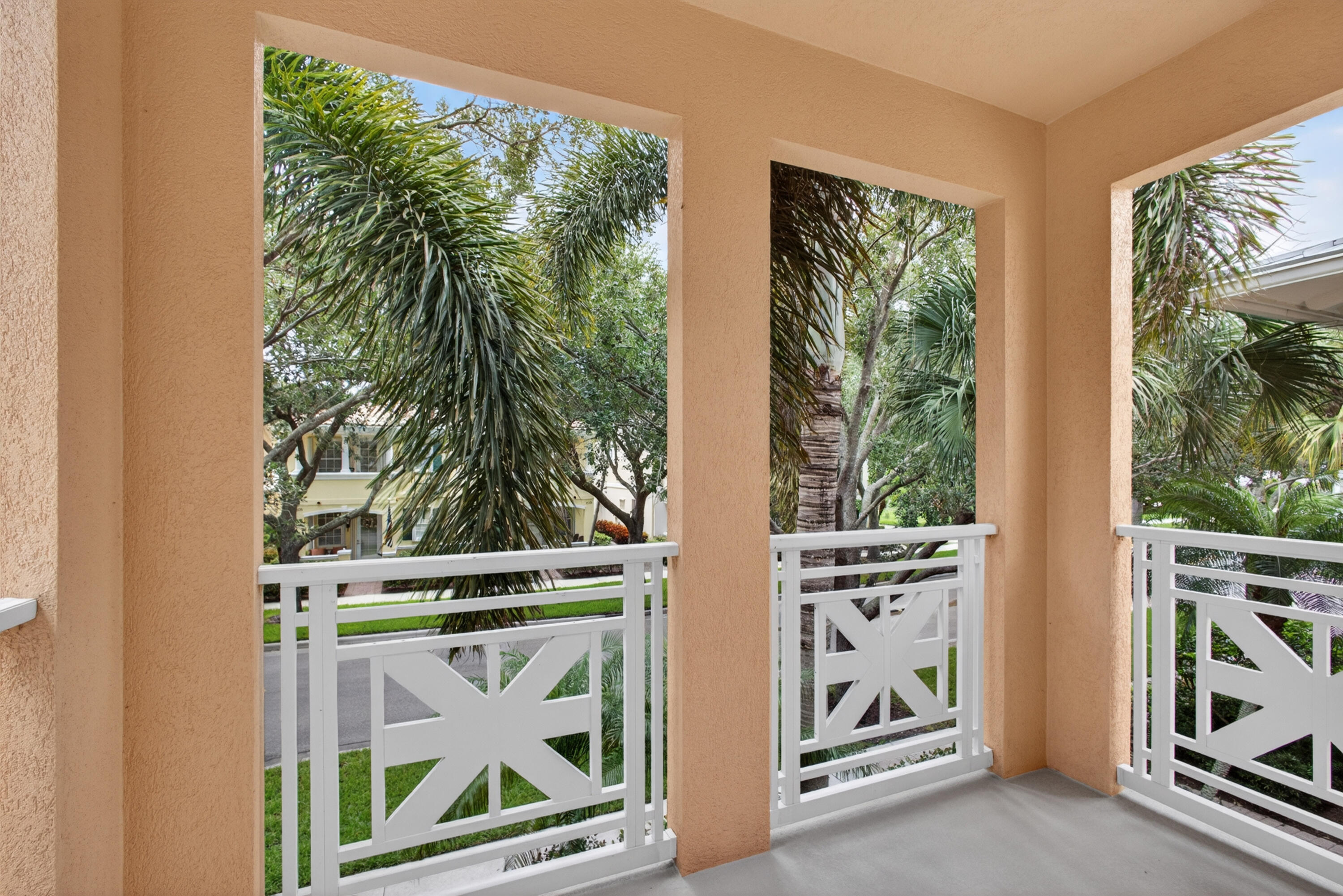 219 Soriano, Jupiter FL 33458