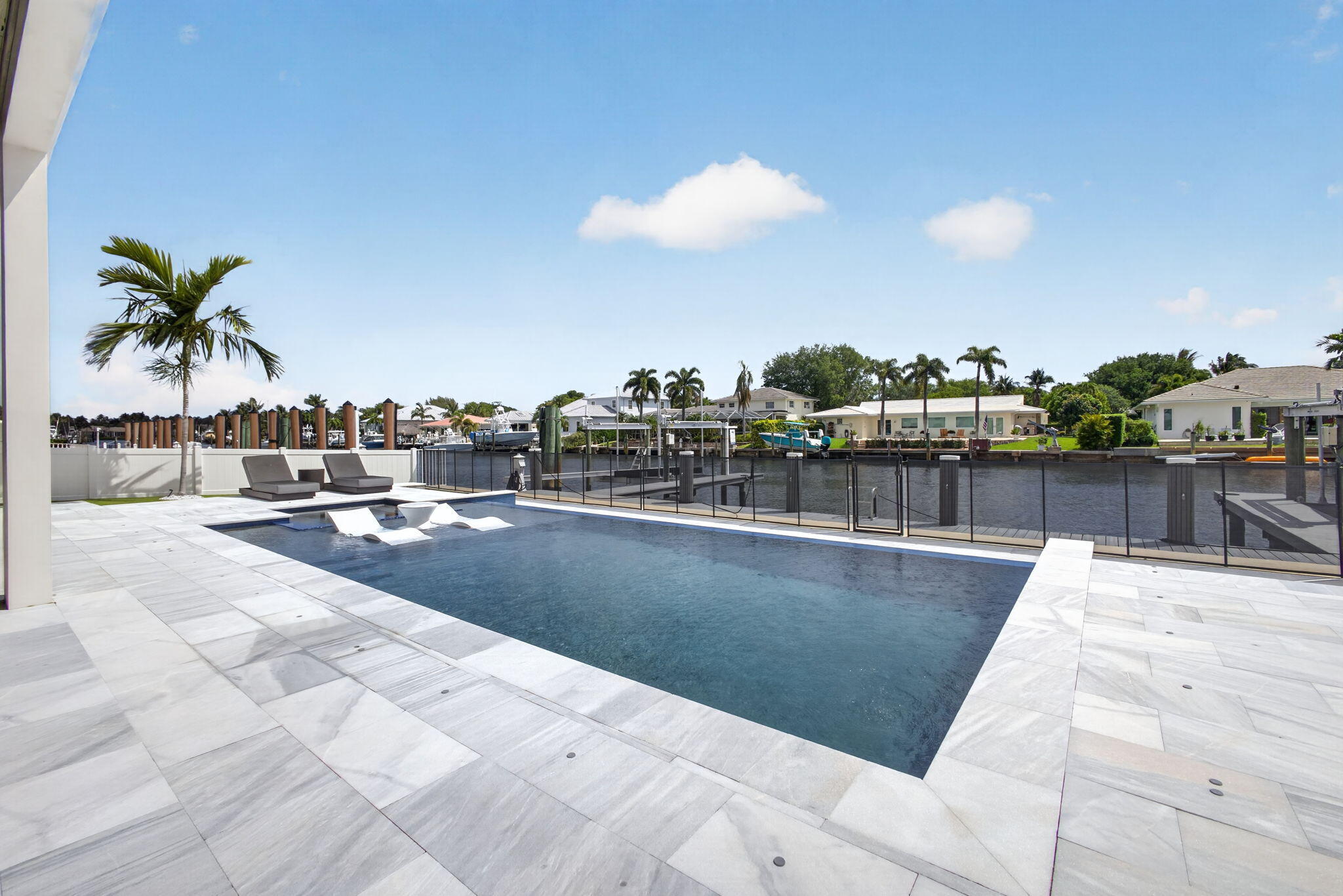824 Shore, North Palm Beach FL 33408