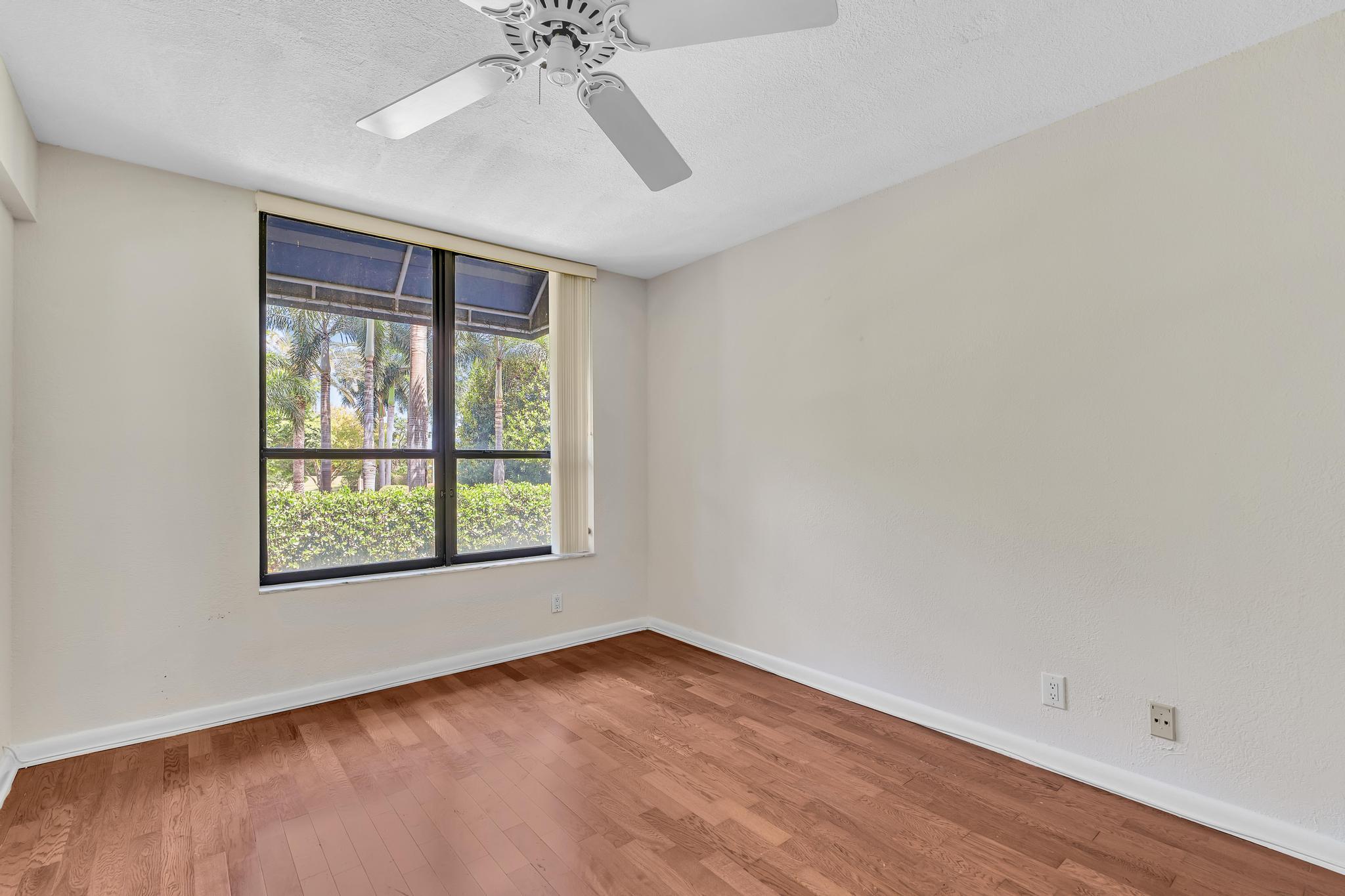 7564 Regency Lake #202, Boca Raton FL 33433