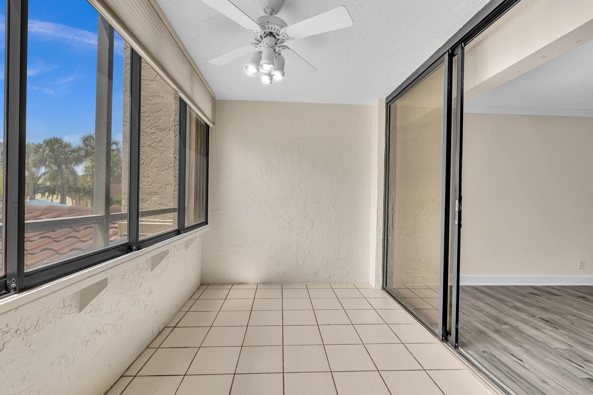 7564 Regency Lake #202, Boca Raton FL 33433