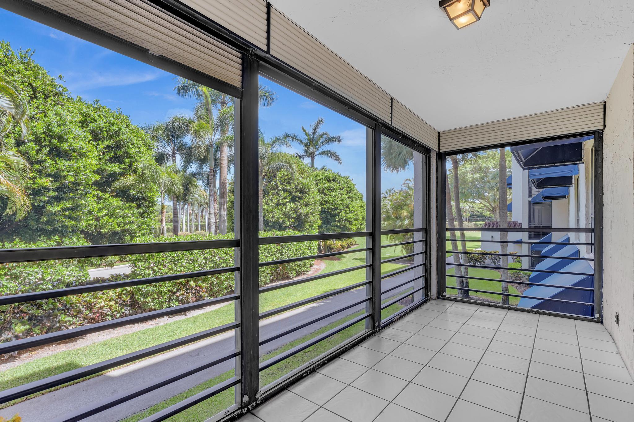 7564 Regency Lake #202, Boca Raton FL 33433
