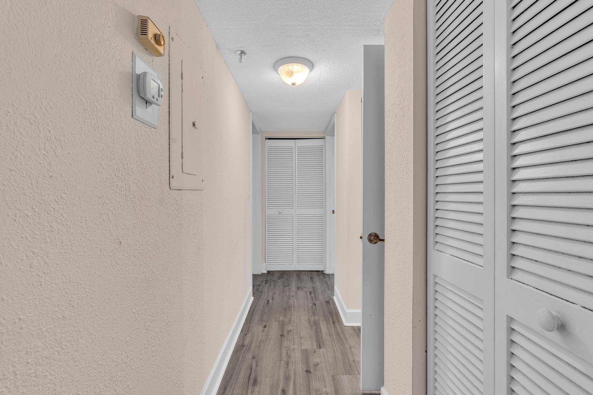 7564 Regency Lake #202, Boca Raton FL 33433