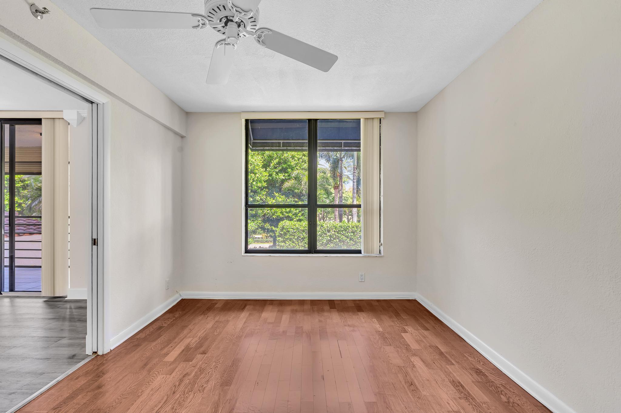 7564 Regency Lake #202, Boca Raton FL 33433