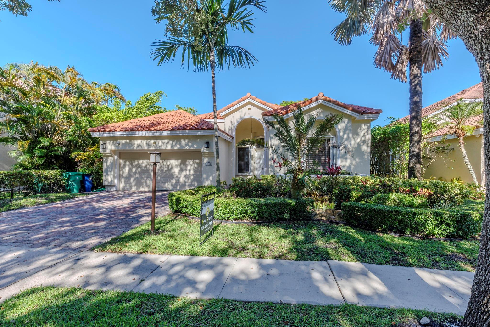 4082 Trenton, Cooper City FL 33026