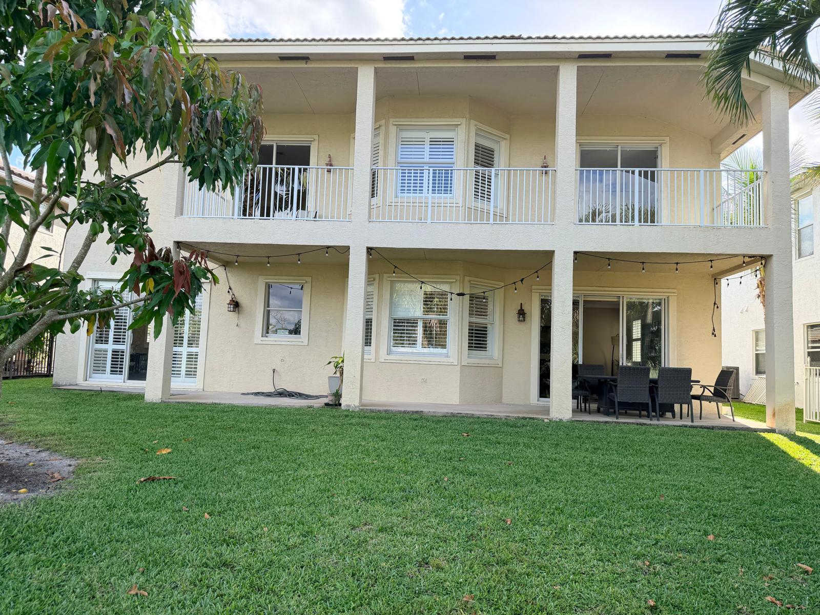 2285 Ridgewood, Royal Palm Beach FL 33411