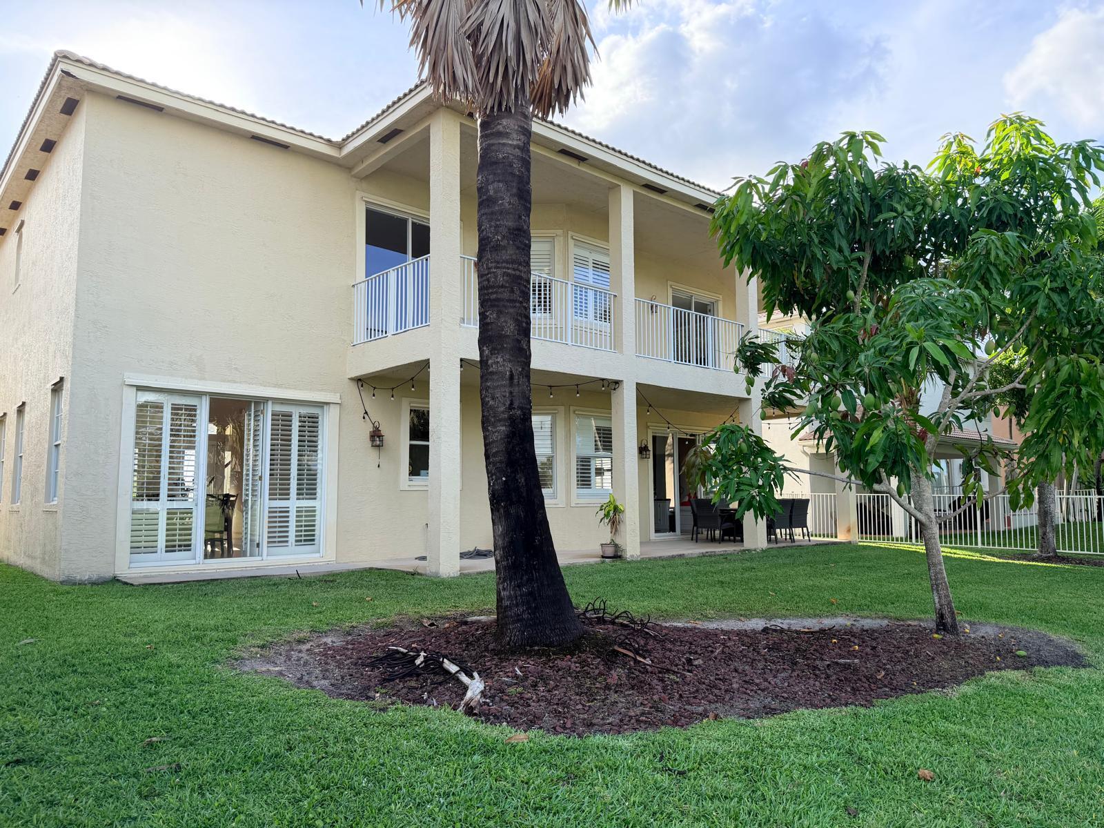 2285 Ridgewood, Royal Palm Beach FL 33411