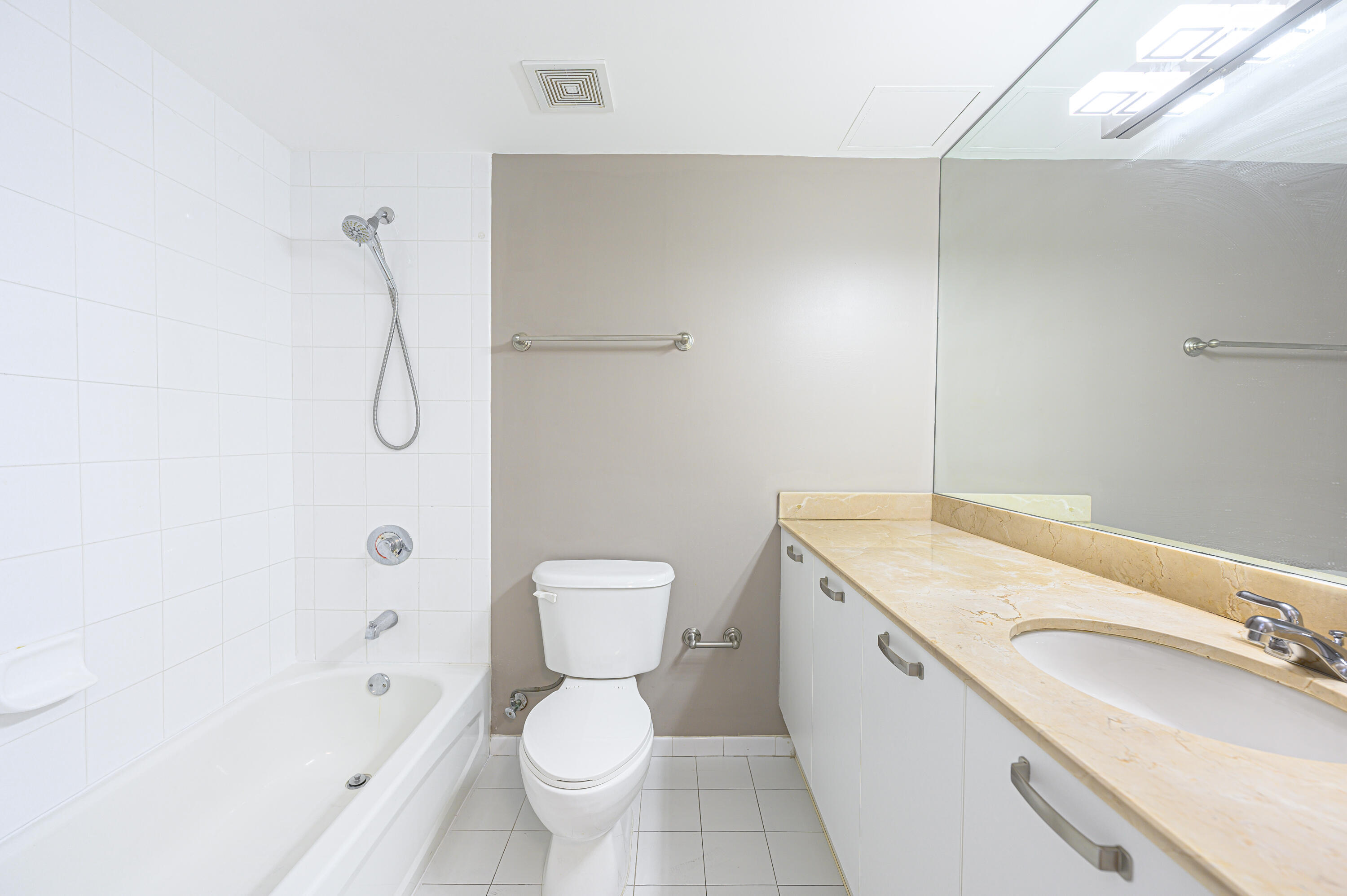 2030 S Douglas #807, Coral Gables FL 33134