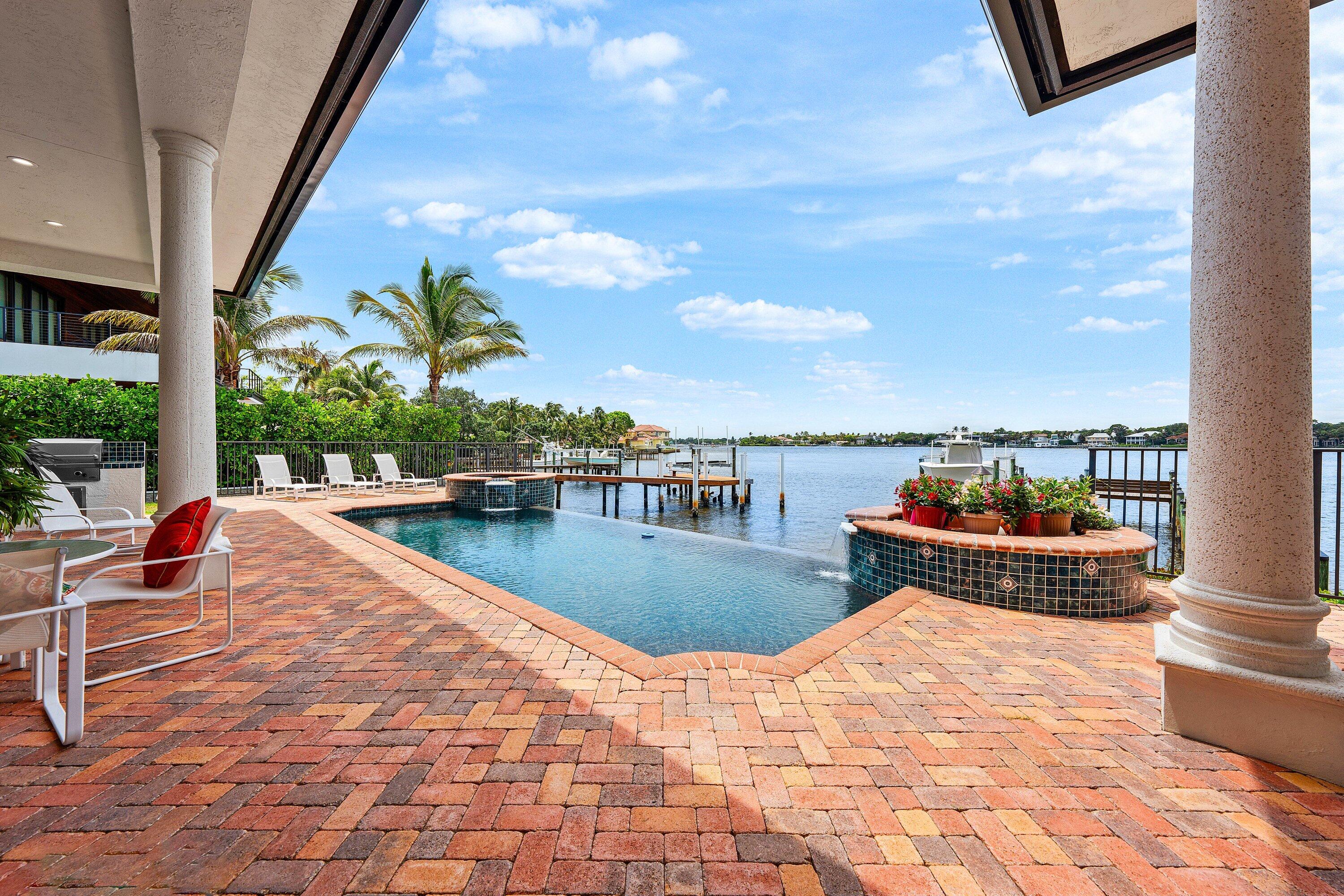 47 River, Tequesta FL 33469