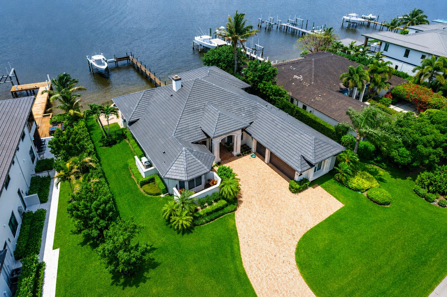 47 River, Tequesta FL 33469