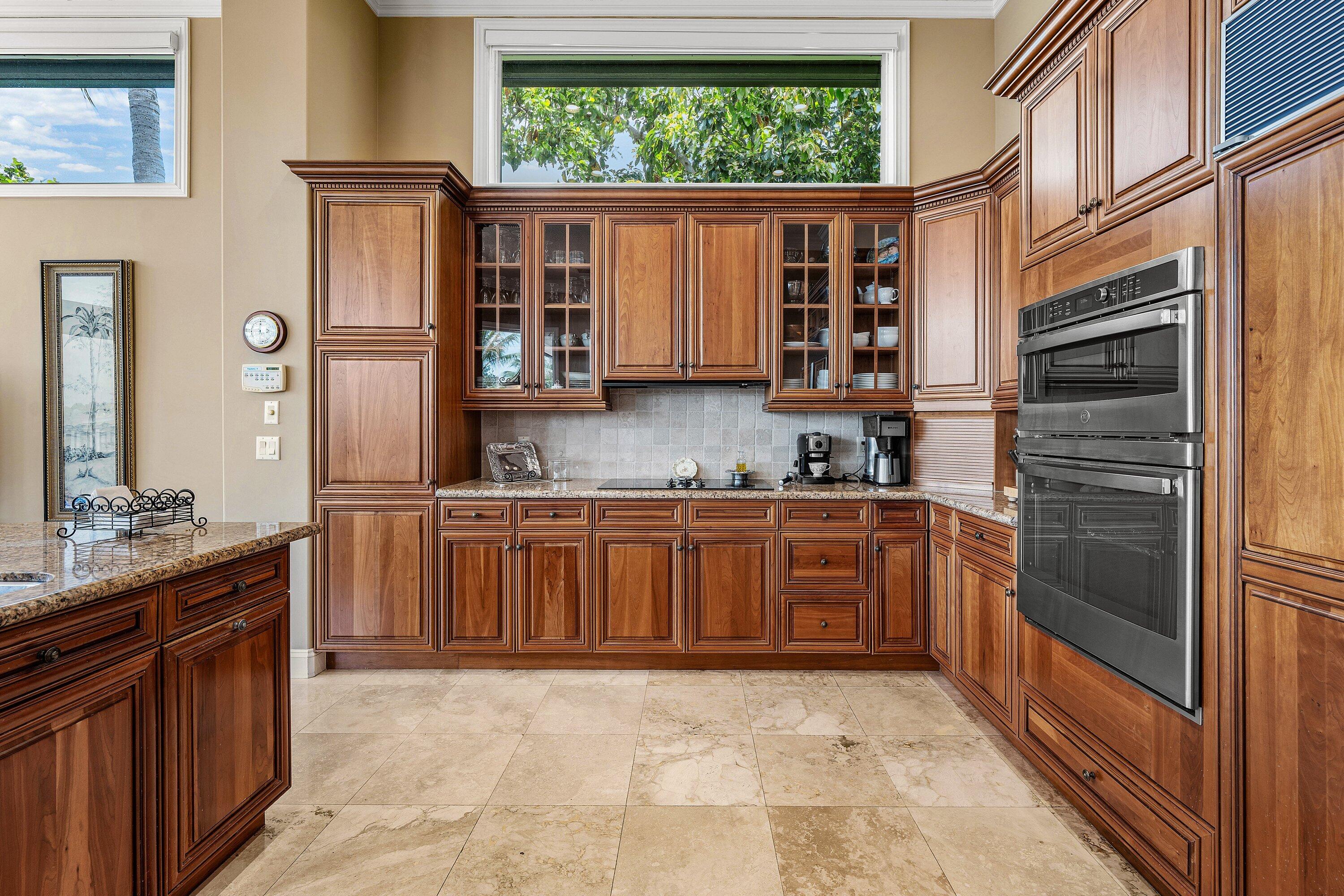 47 River, Tequesta FL 33469