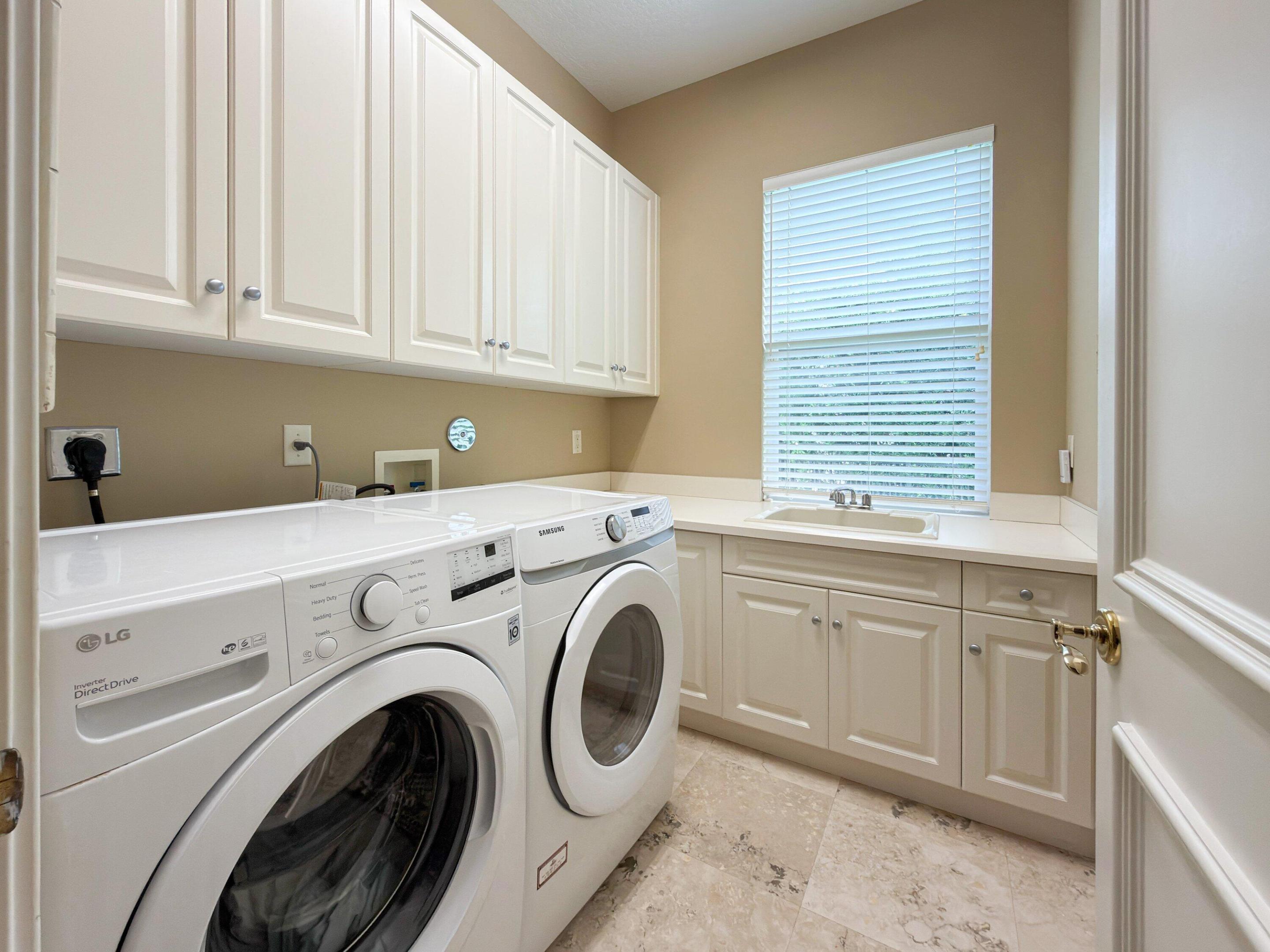 47 River, Tequesta FL 33469