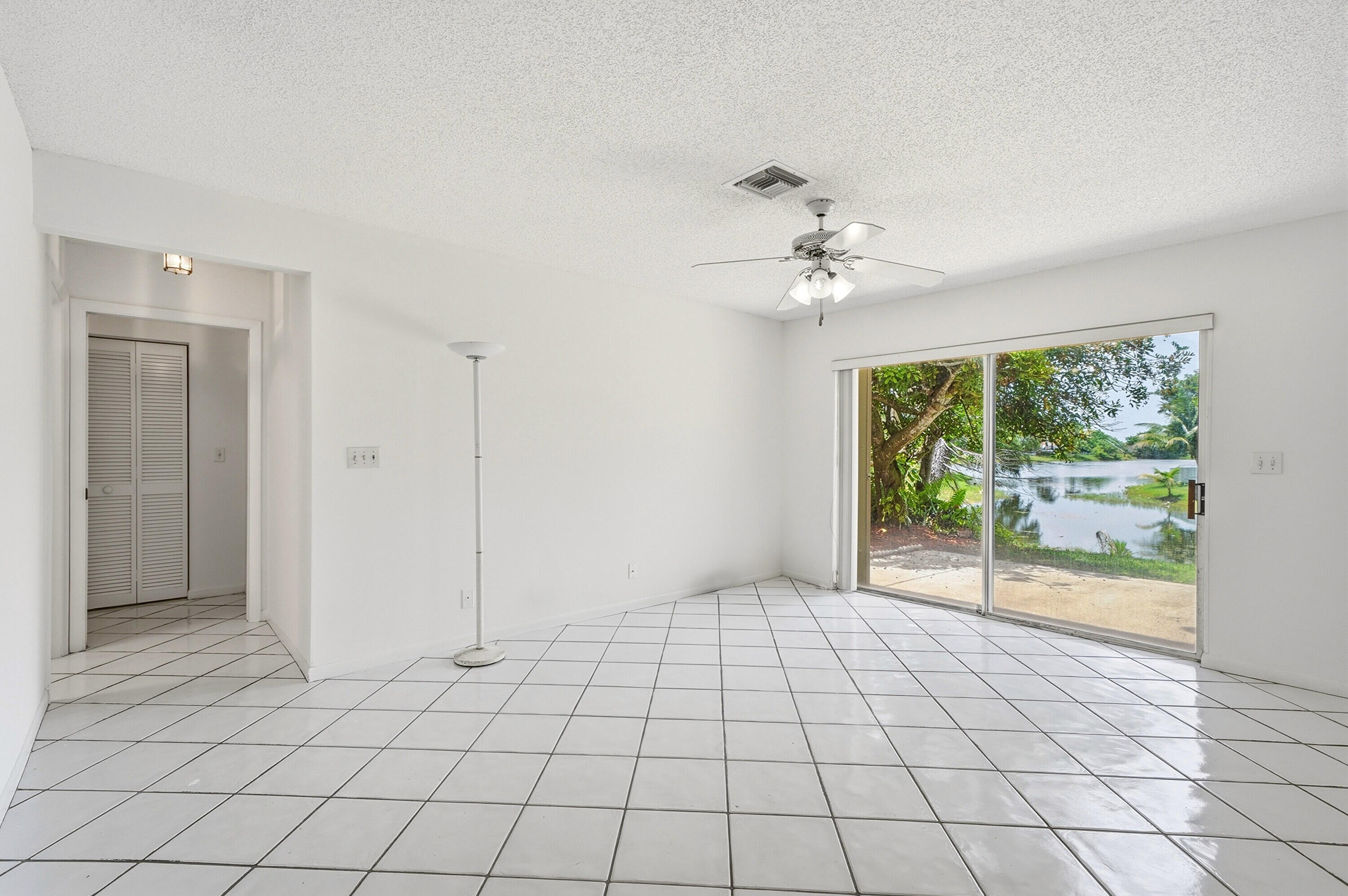 6851 NW 27th, Margate FL 33063