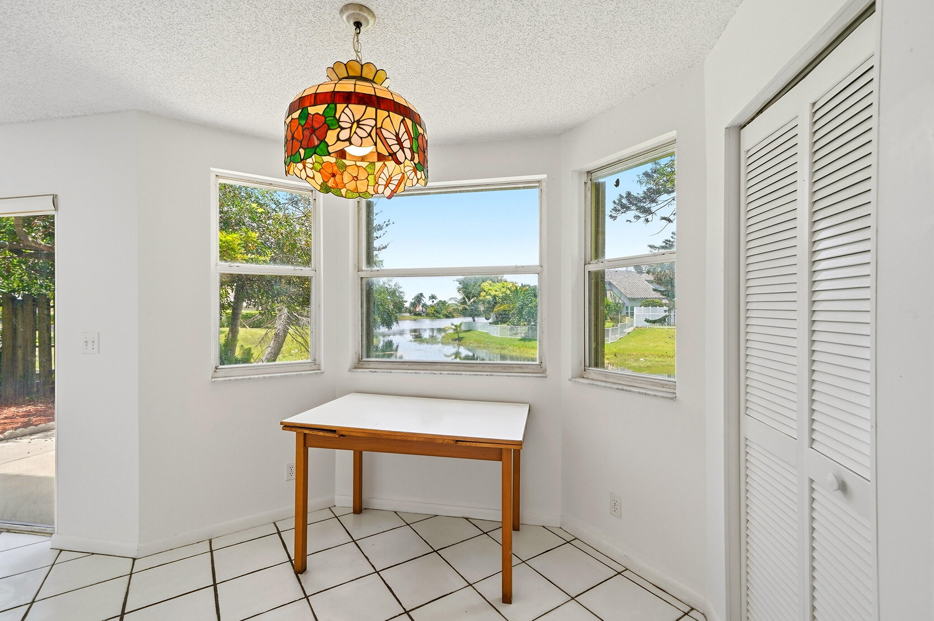 6851 NW 27th, Margate FL 33063